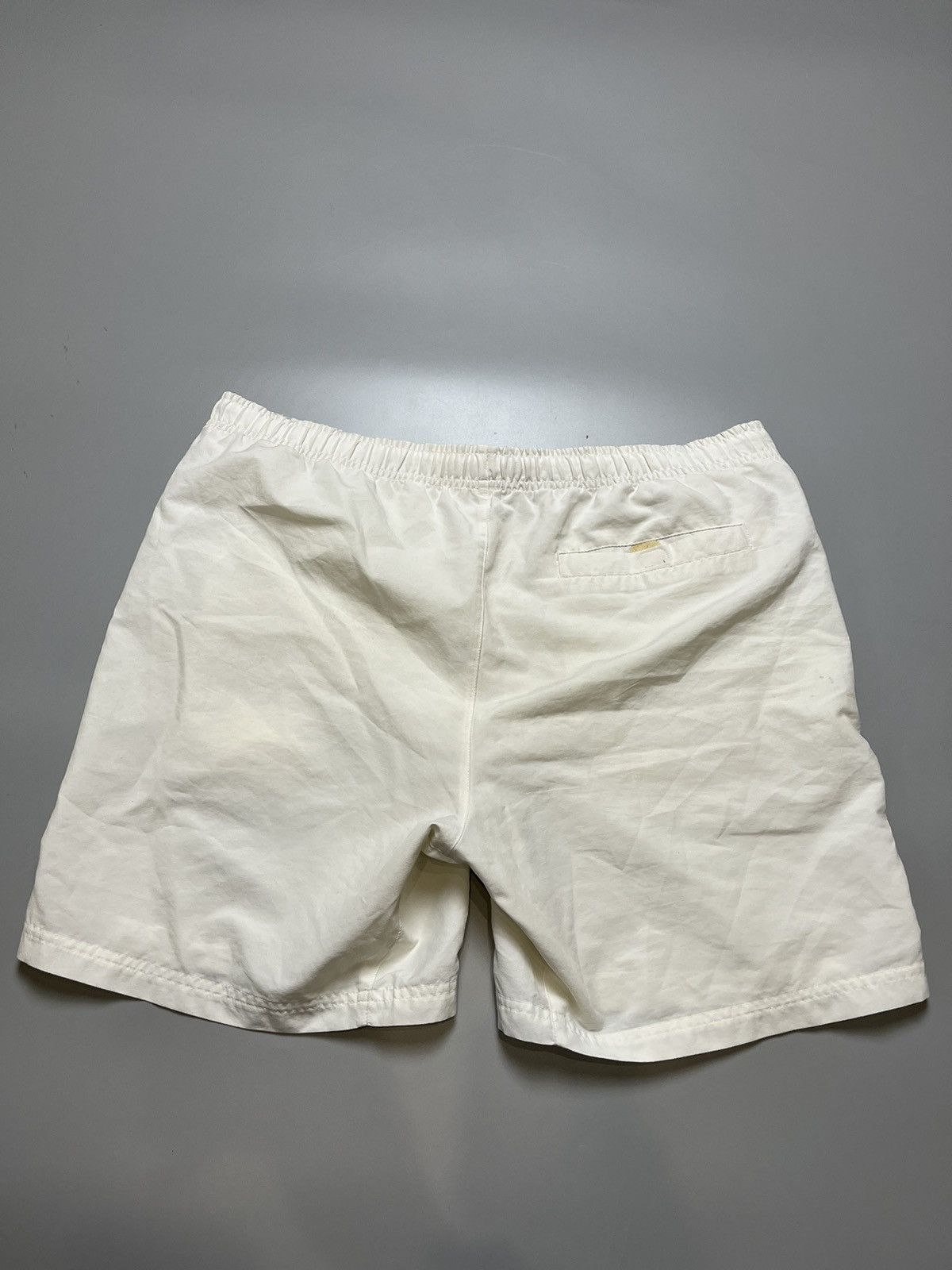 Nike Vintage Nike shorts Streetwear swoosh casual y2k size L Size US 34 / EU 50 - 7 Thumbnail