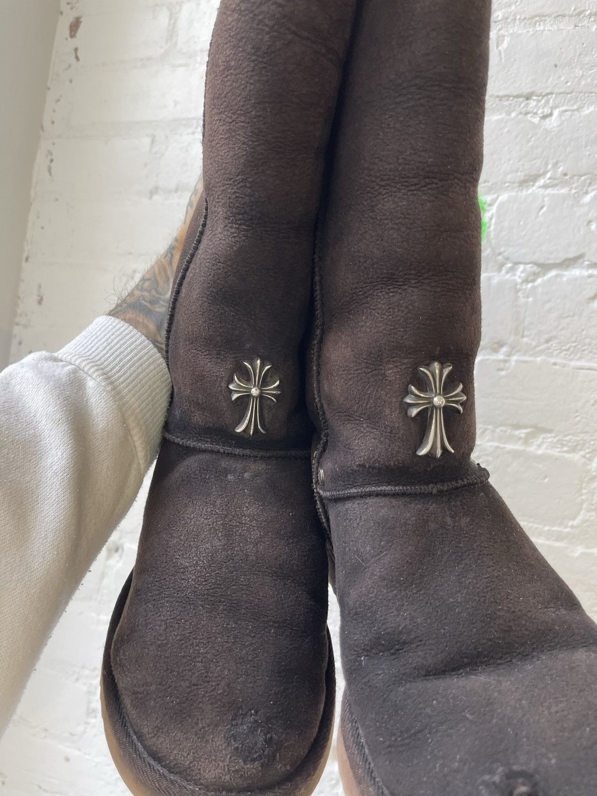 Chrome Hearts × Ugg Chrome Hearts X Uggs US8-8.5 Brown Cross Boots Size US 8 / EU 41 - 1 Thumbnail