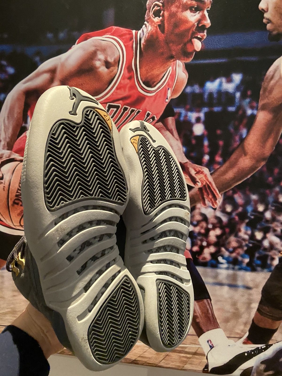 Jordan Brand Air Jordan 12 Retro Dark Grey 2017 Size US 7.5 / EU 40-41 - 3 Thumbnail