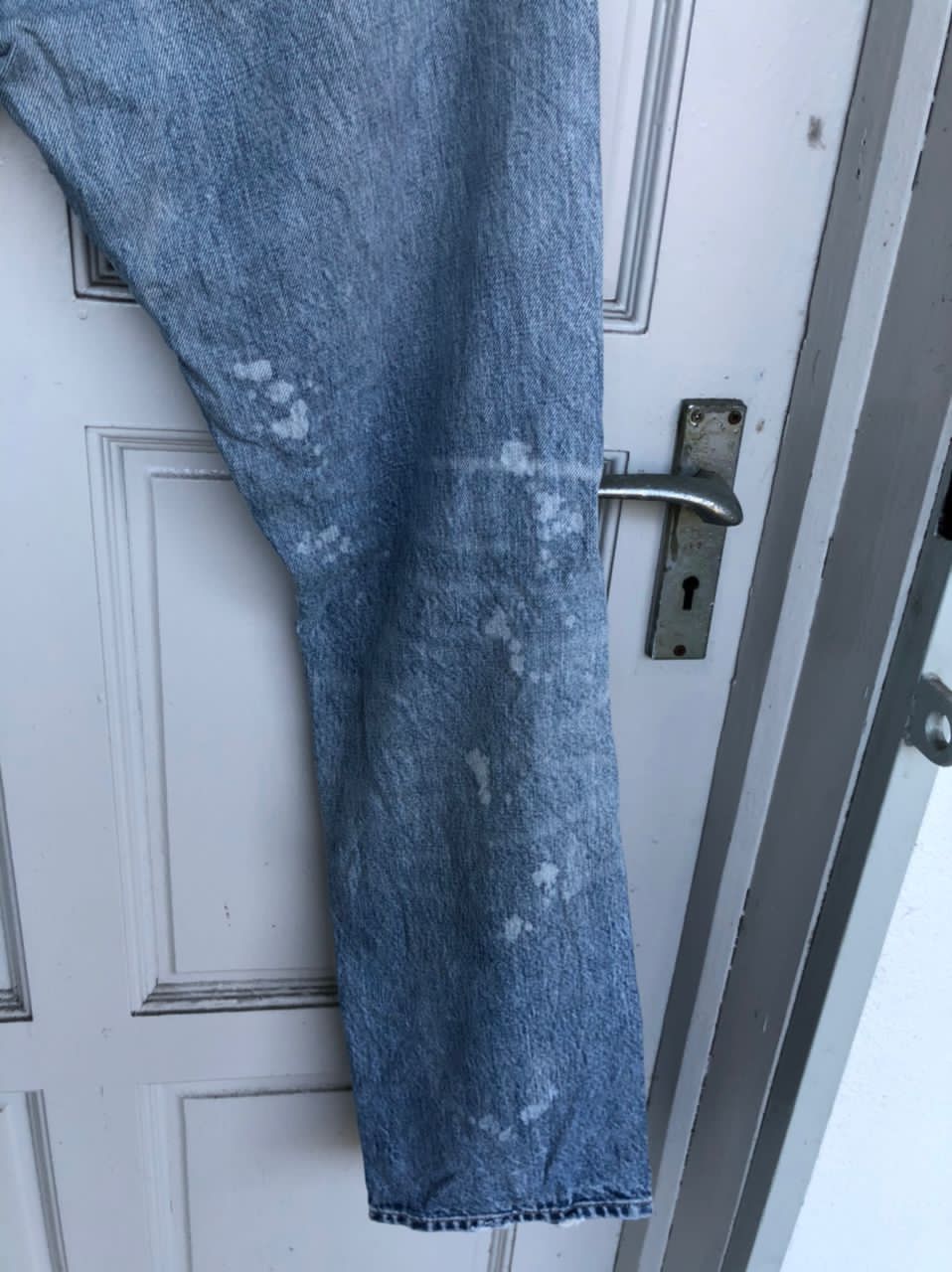 Alternative RNA Verna Inc jeans distressed denim