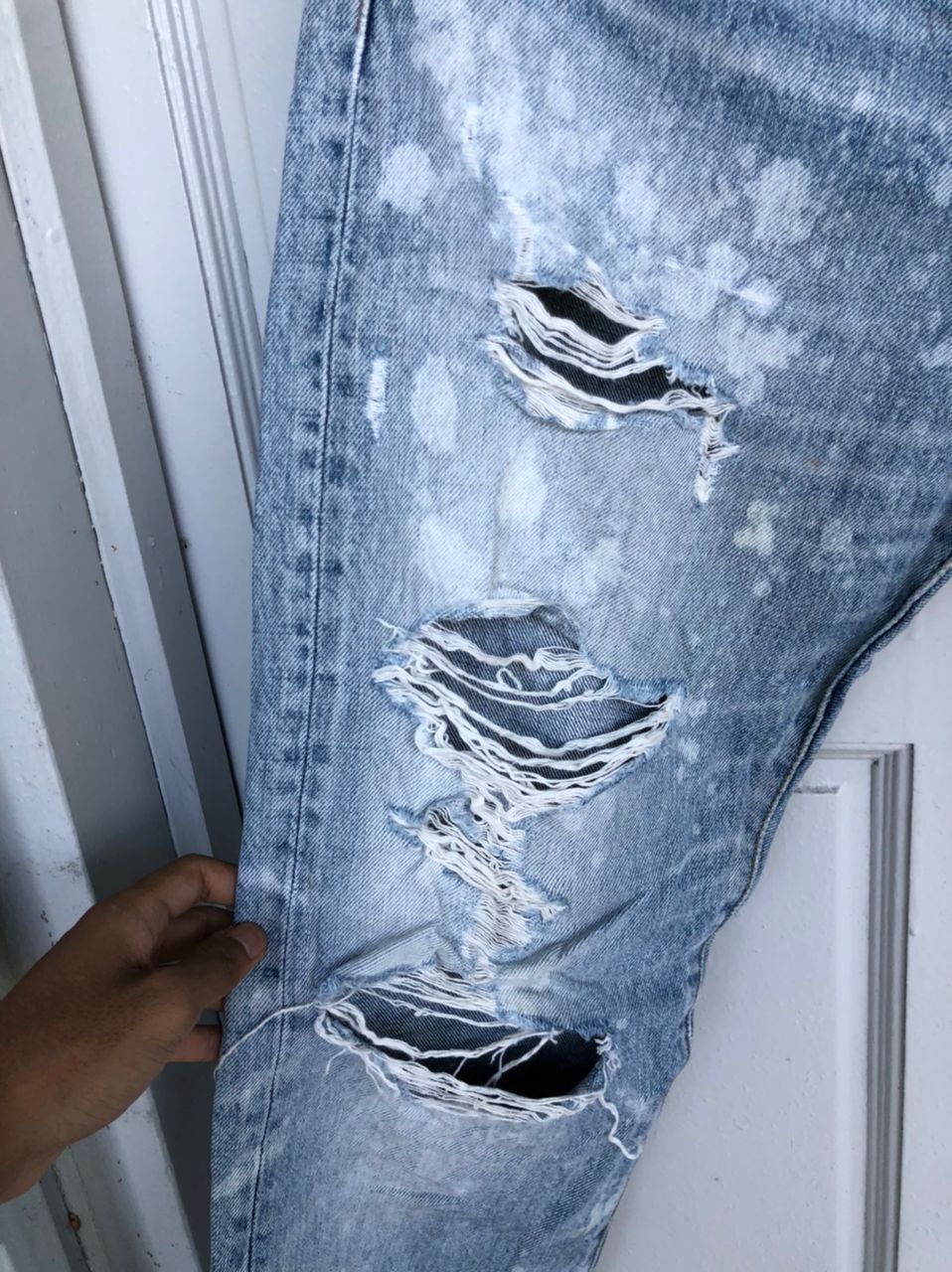 Alternative RNA Verna Inc jeans distressed denim