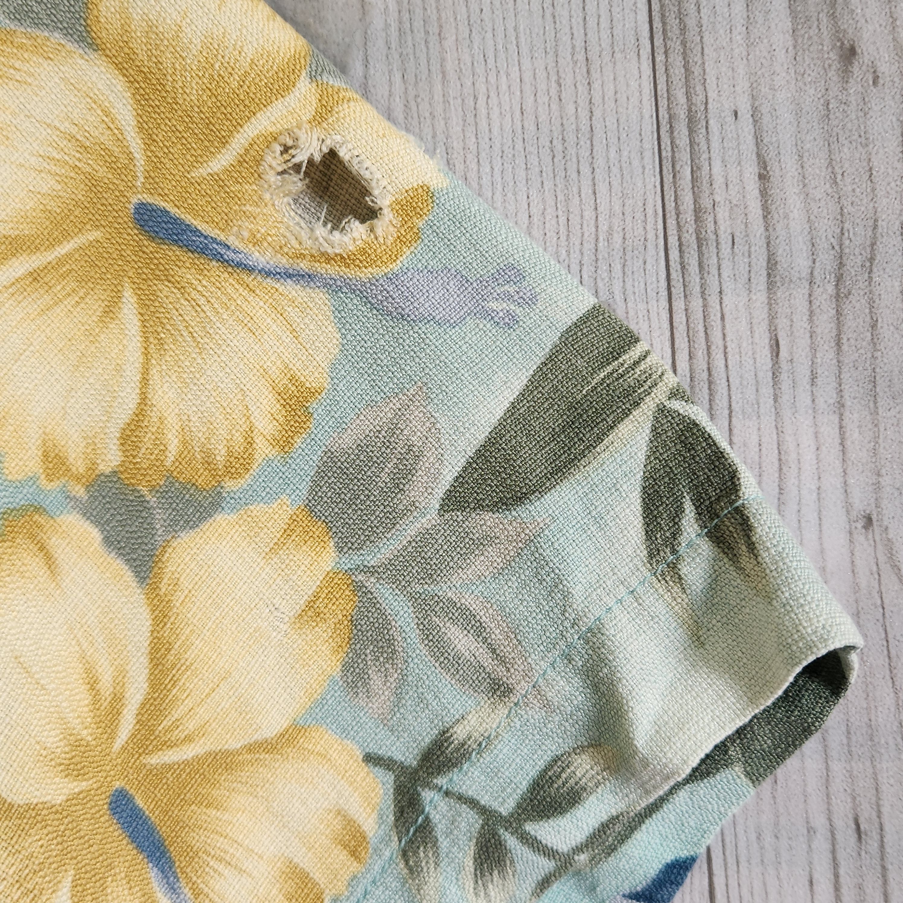 Tommy Bahama × Vintage Vintage Silk Tommy Bahama Colourful Shirts Size US L / EU 52-54 / 3 - 12 Thumbnail