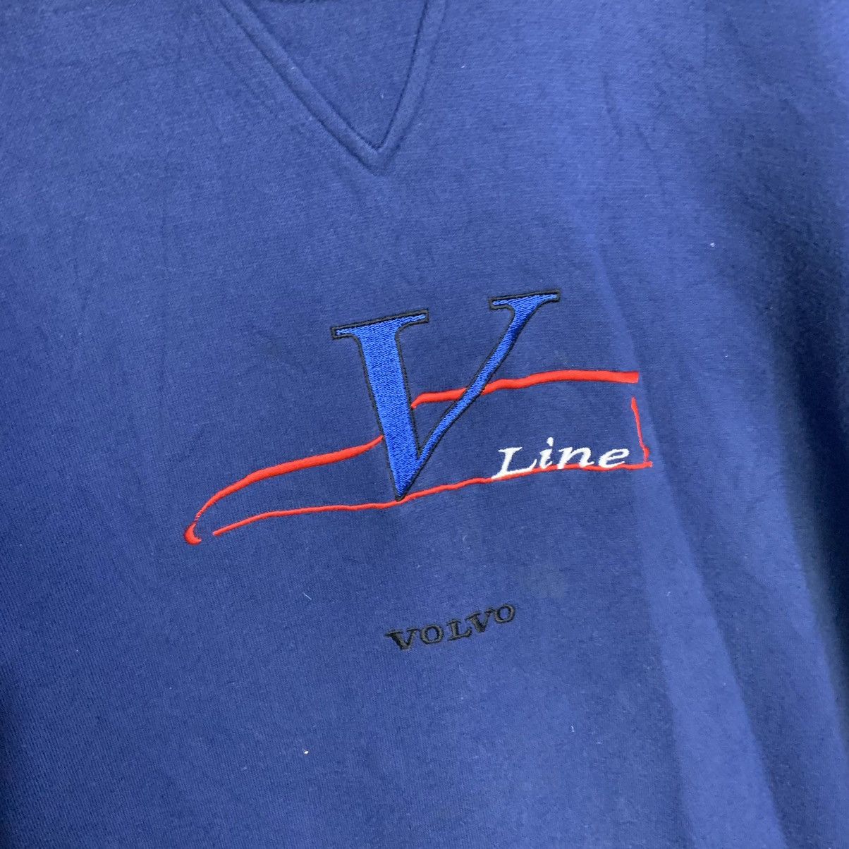 Other V line volvo sweatshirt spell out embroidered blue color Size US L / EU 52-54 / 3 - 3 Thumbnail