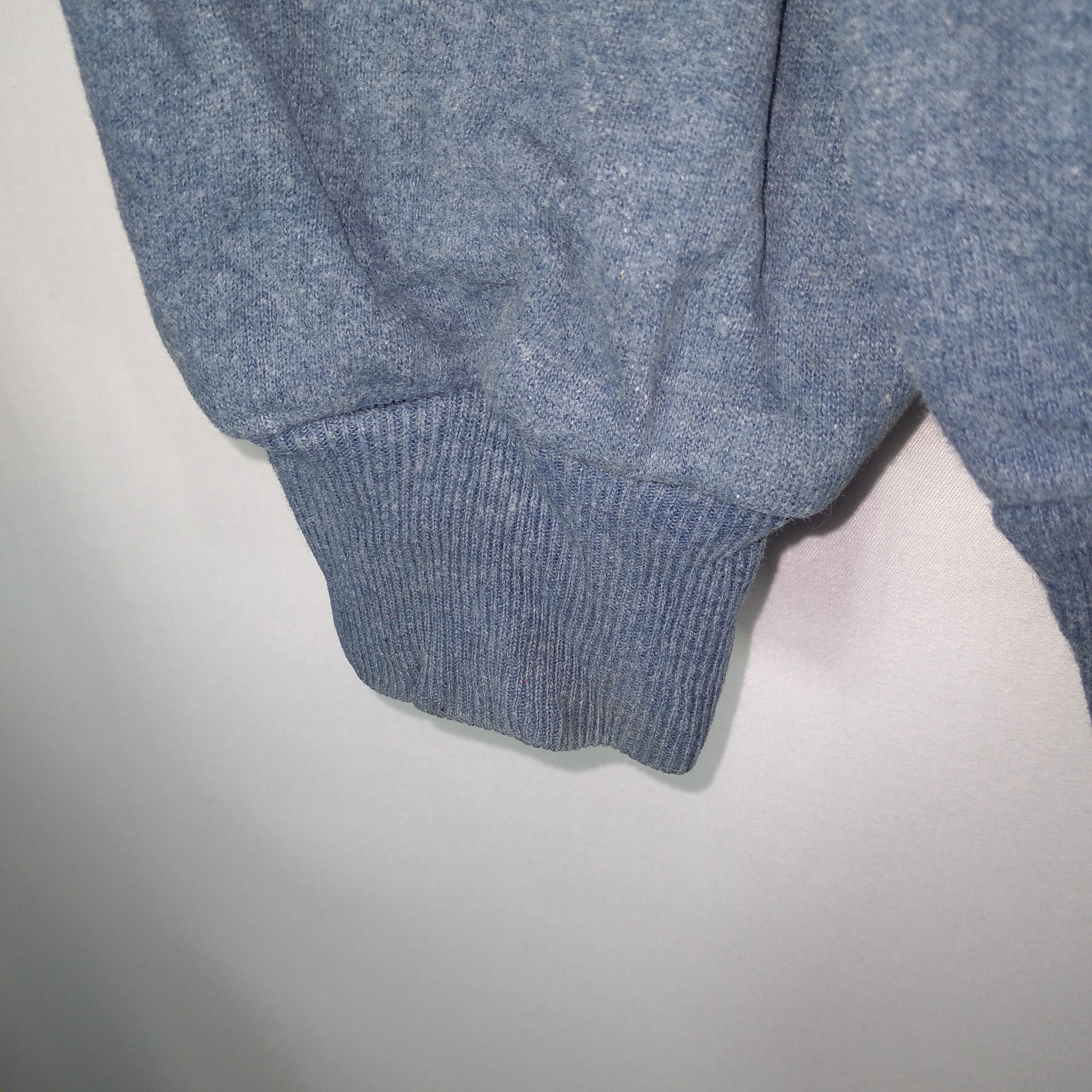 Valentino × Vintage Vintage Italian Valentino Embroidery Logo Sweatshirts Size US L / EU 52-54 / 3 - 5 Thumbnail
