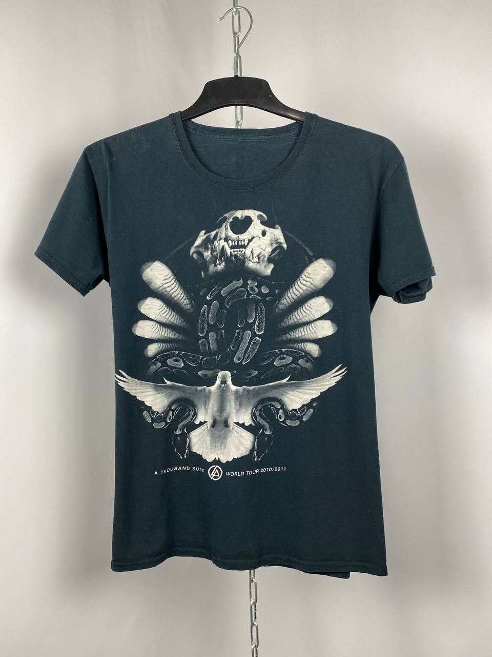 Band Tees Linkin park vintage T-shirts 2011 tour size M Size US M / EU 48-50 / 2 - 1 Thumbnail