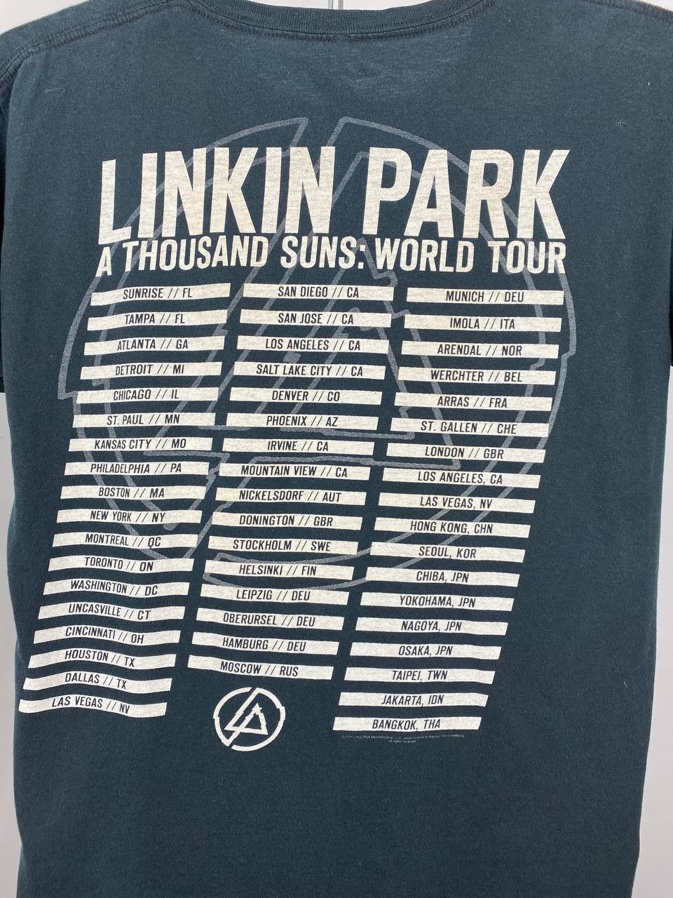 Band Tees Linkin park vintage T-shirts 2011 tour size M Size US M / EU 48-50 / 2 - 5 Thumbnail