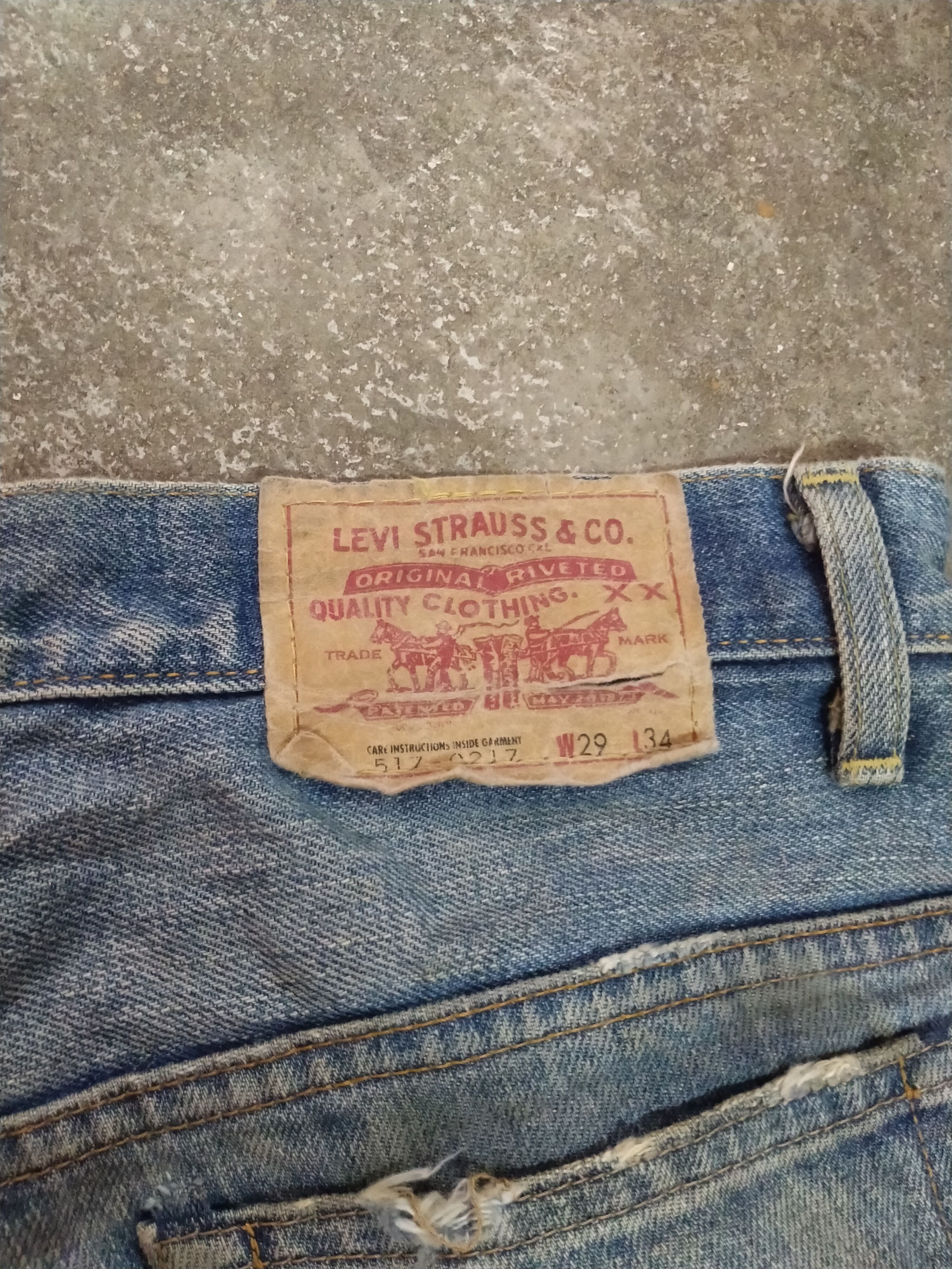 Japanese Brand LEVIS BIG E J09 DISTRESSED DENIM Size US 29 - 11 Thumbnail