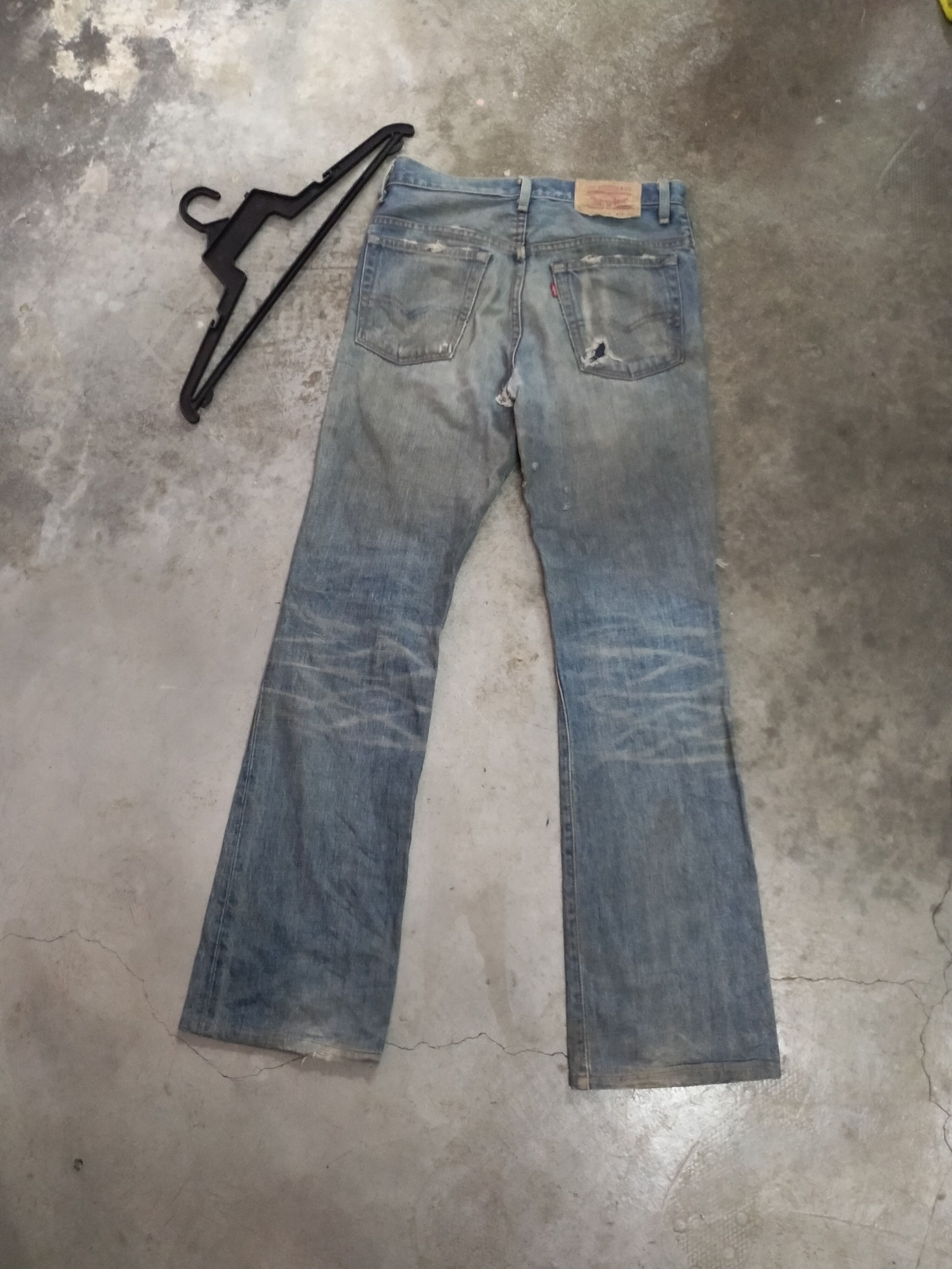 Japanese Brand LEVIS BIG E J09 DISTRESSED DENIM Size US 29 - 13 Thumbnail