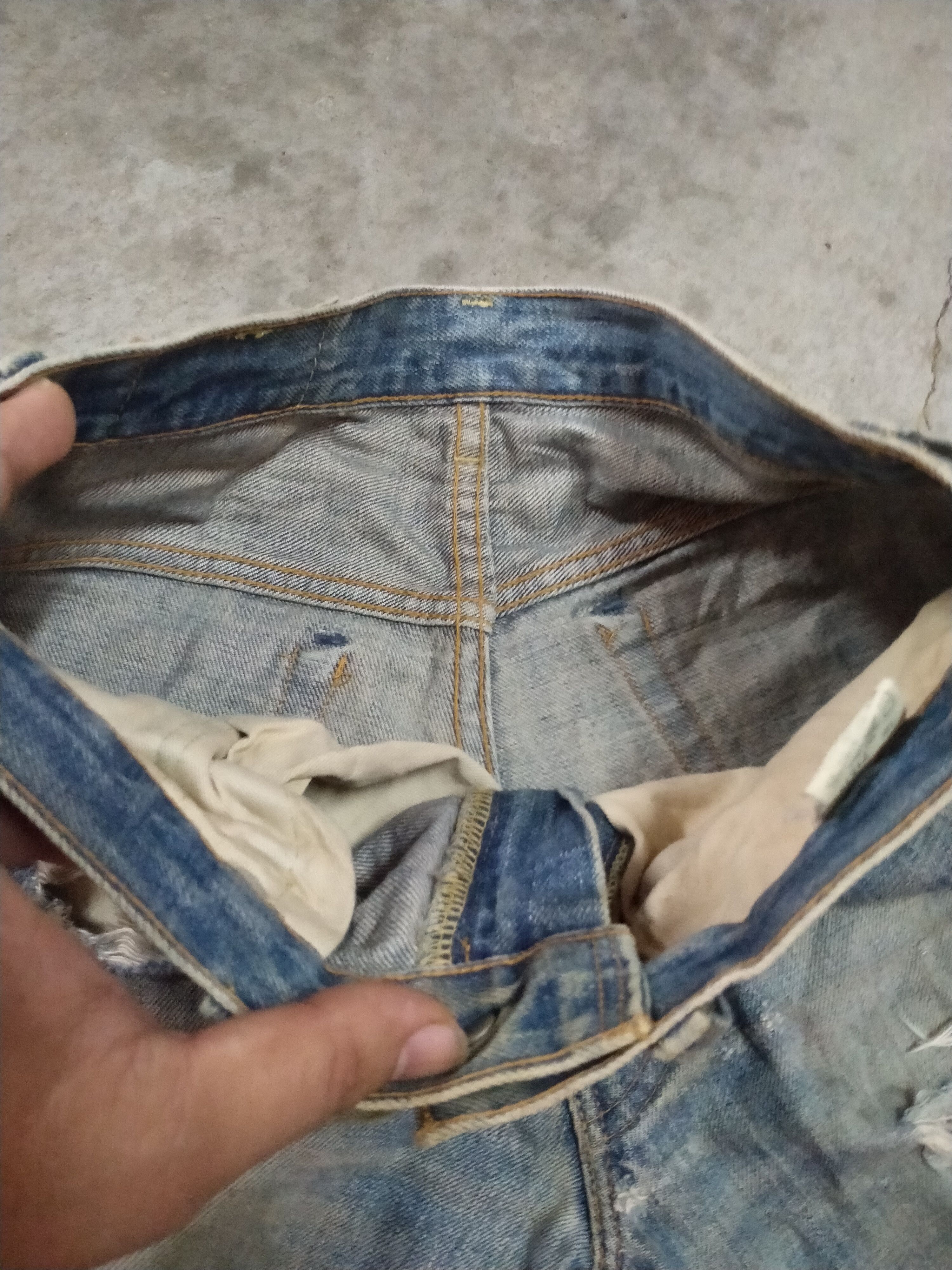 Japanese Brand LEVIS BIG E J09 DISTRESSED DENIM Size US 29 - 9 Thumbnail