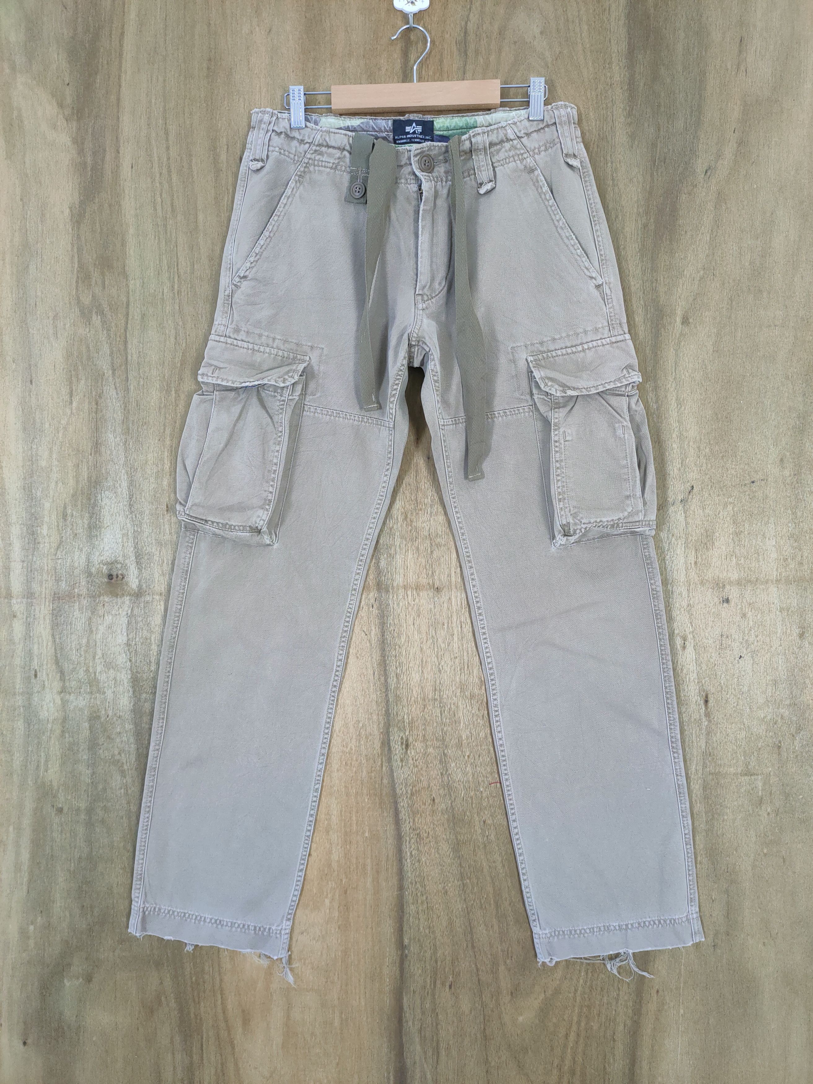 Japanese Brand VINTAGE ALPHA FADED CARGO PANTS Size US 30 / EU 46 - 1 Thumbnail