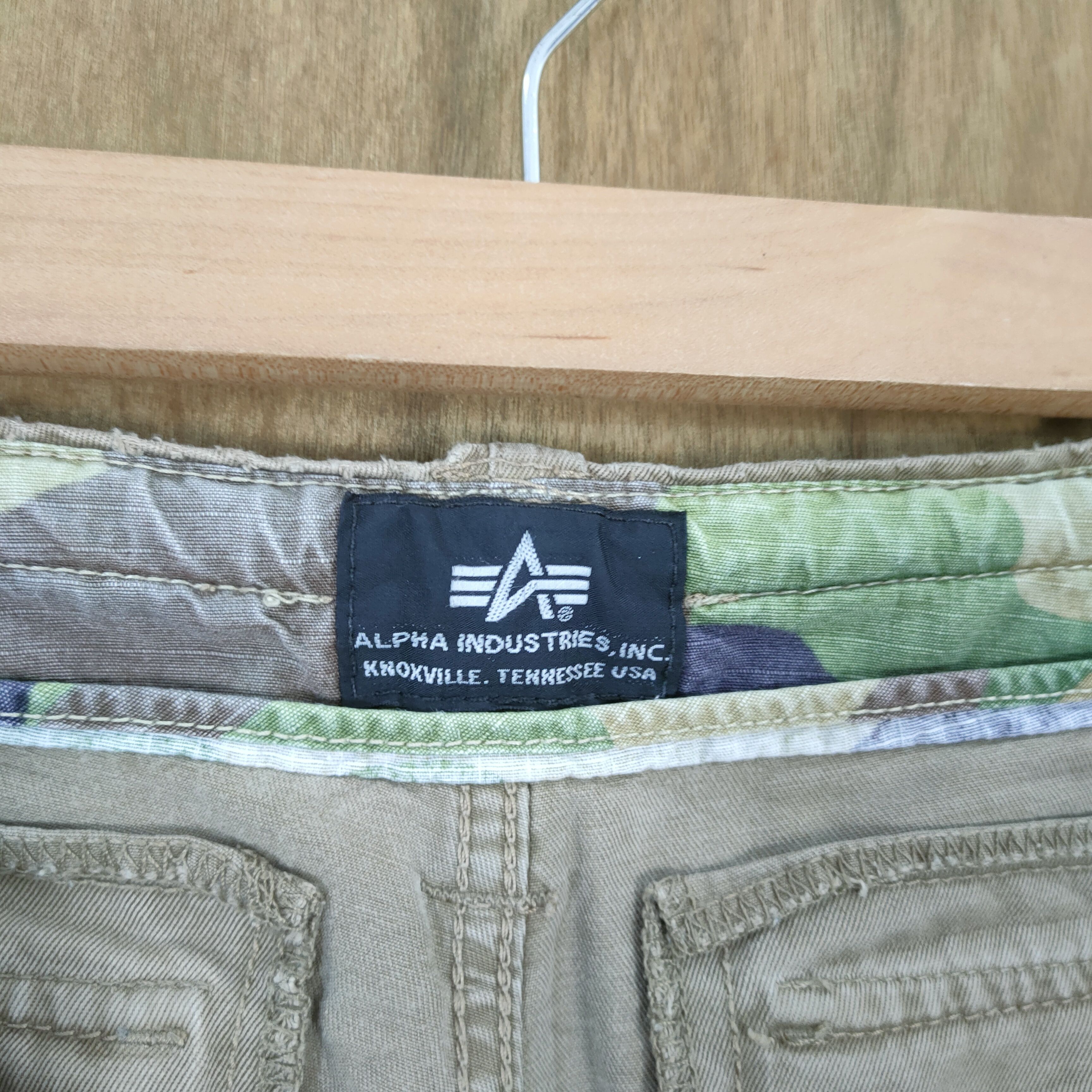 Japanese Brand VINTAGE ALPHA FADED CARGO PANTS Size US 30 / EU 46 - 14 Thumbnail