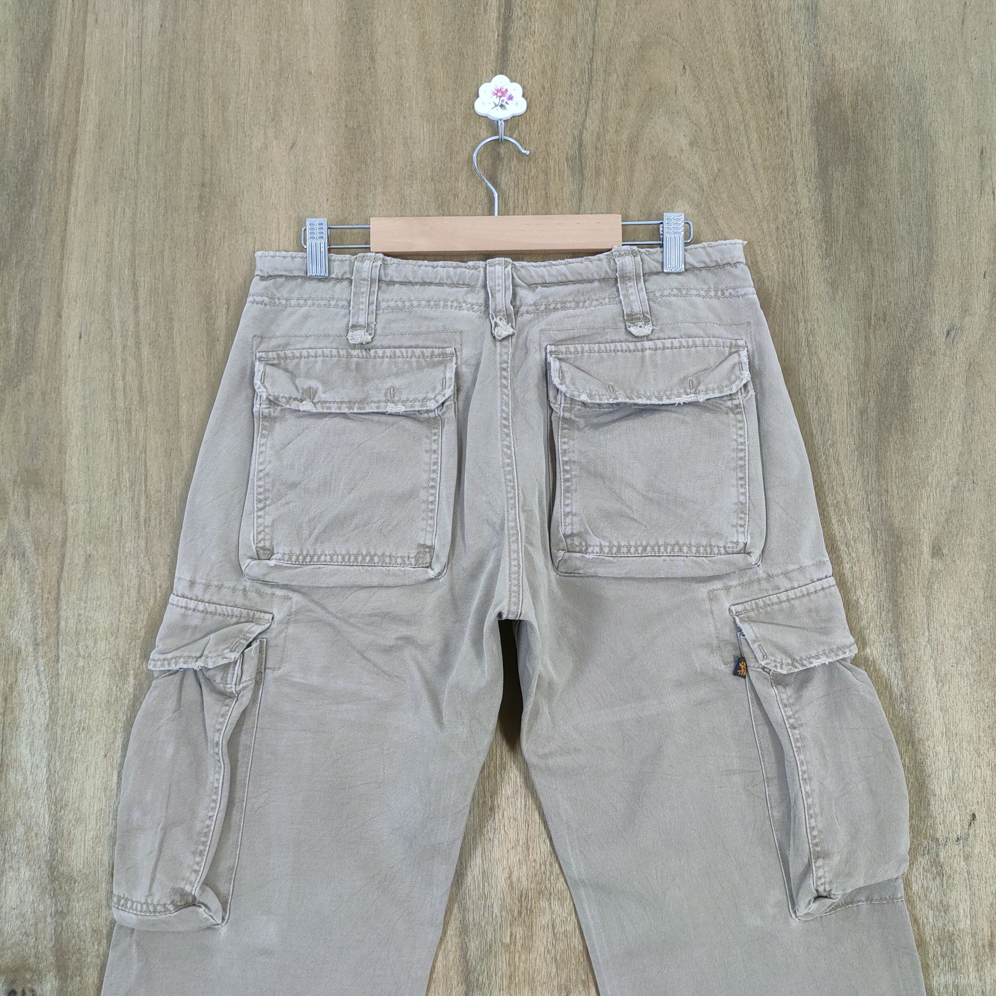 Japanese Brand VINTAGE ALPHA FADED CARGO PANTS Size US 30 / EU 46 - 9 Thumbnail