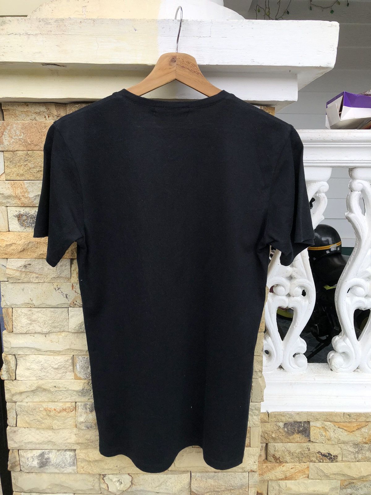 GOSTAR DE FUGA Last Drop🔥Rare🔥Japanese Gostar De Fuga V Neck T Shirt Size US S / EU 44-46 / 1 - 3 Thumbnail
