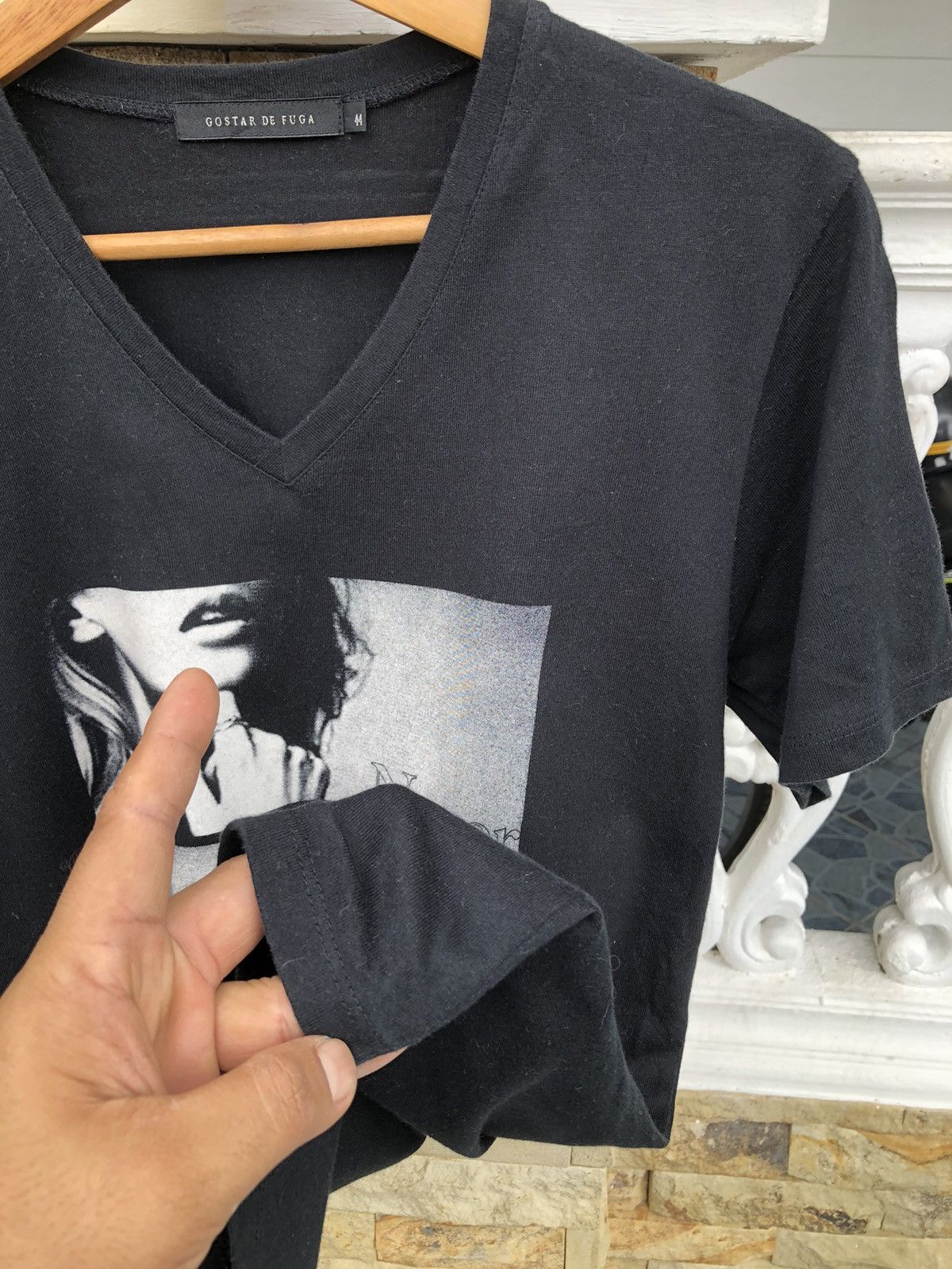 GOSTAR DE FUGA Last Drop🔥Rare🔥Japanese Gostar De Fuga V Neck T Shirt Size US S / EU 44-46 / 1 - 8 Thumbnail