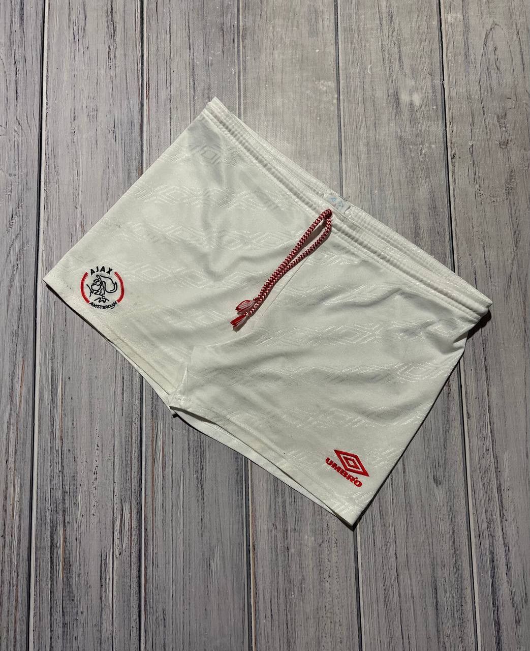 Umbro Vintage Umbro Ajax Amsterdam 1991 1993 Soccer Shorts Size US 32 / EU 48 - 1 Thumbnail