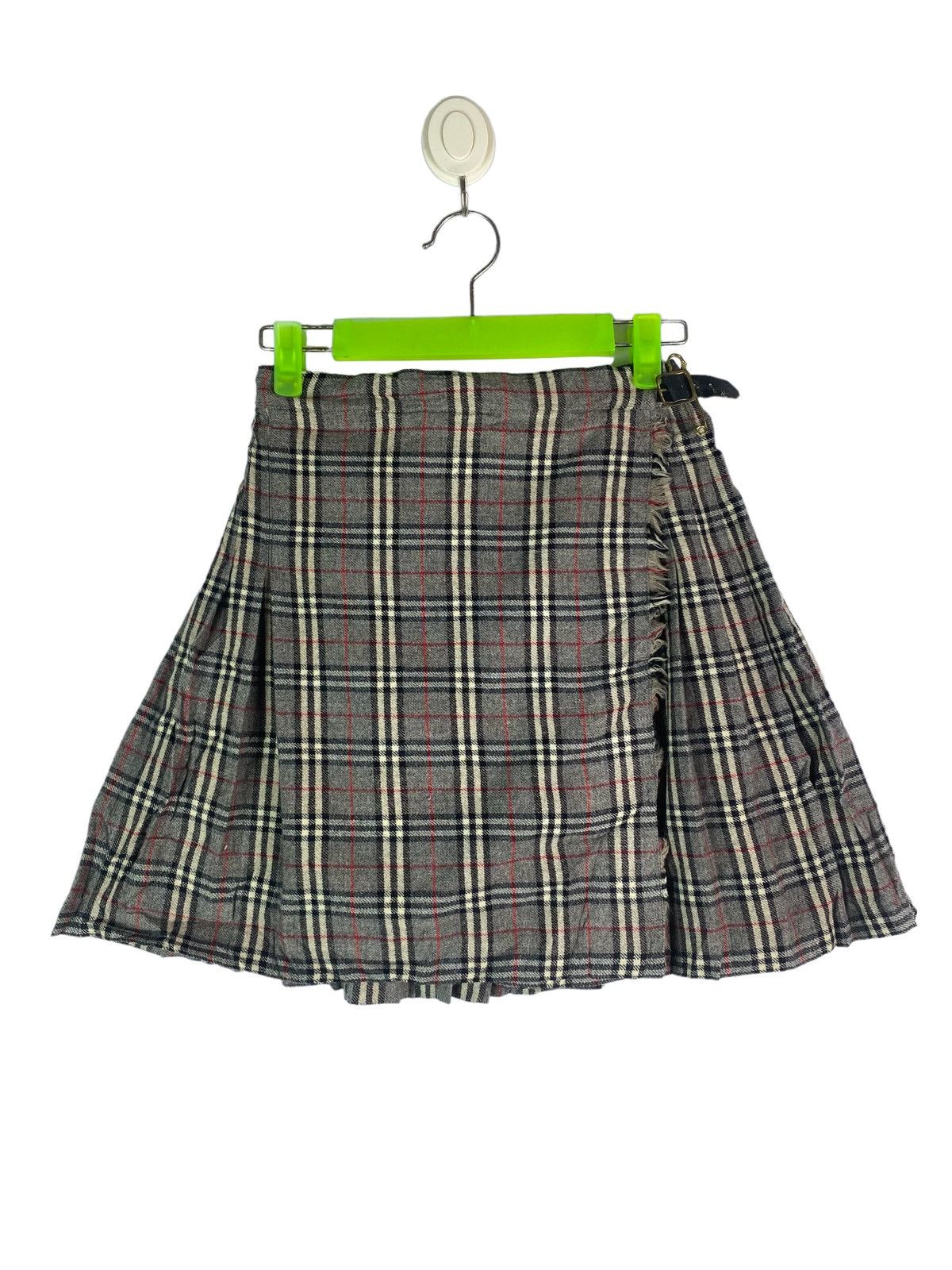 Vtg 90s BURBERRY nova check plaid mini skirt leather belt