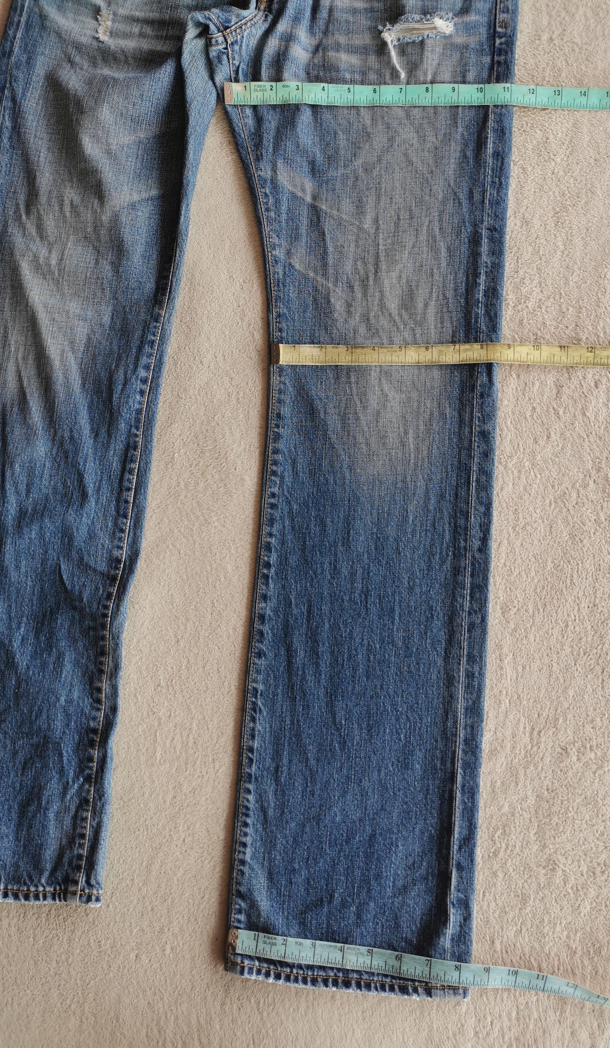 AG Adriano Goldschmied × Undercover Adriano Goldschmied the Tambourine Distressed Jeans Size US 33 - 10 Thumbnail