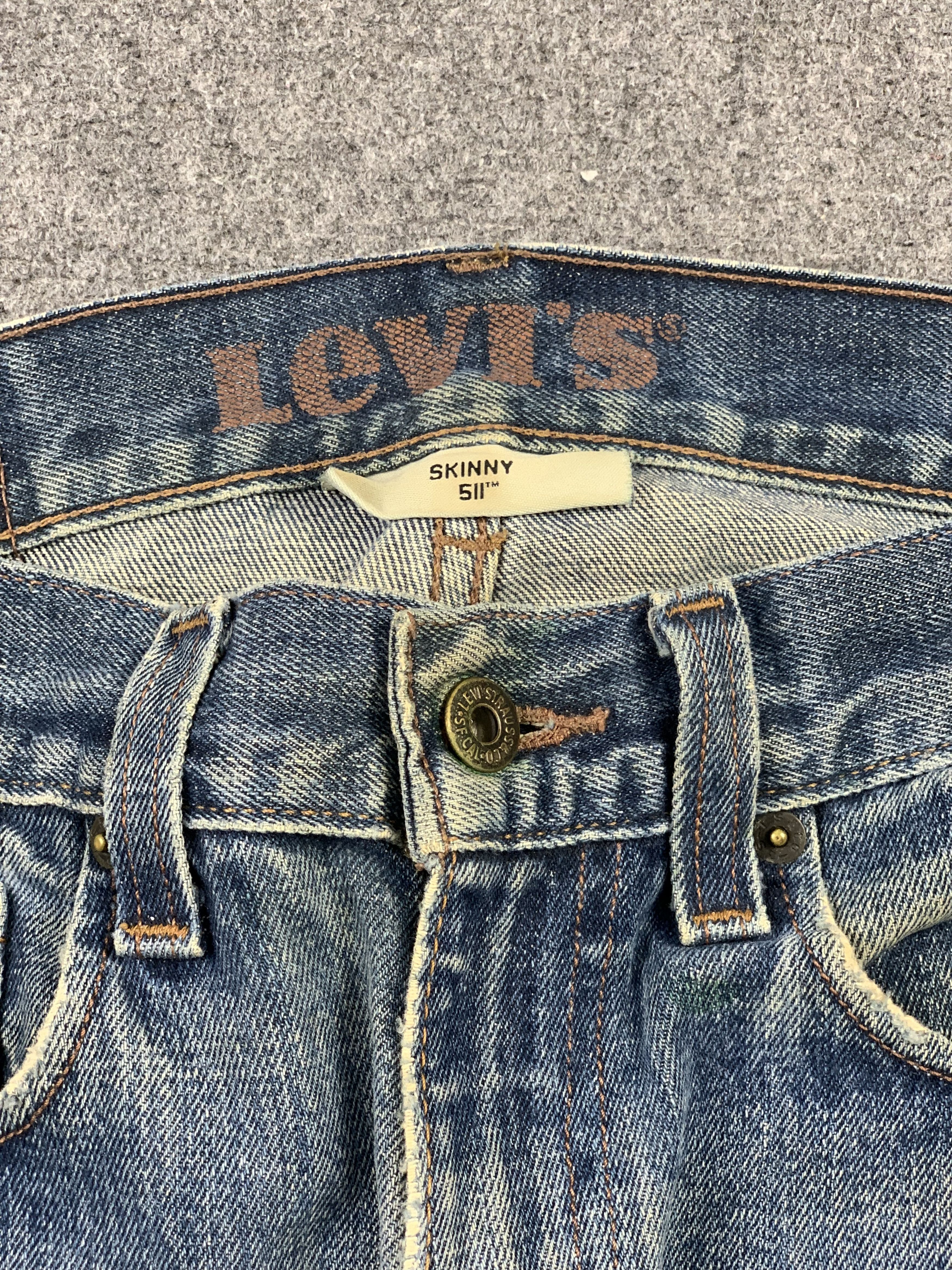 Levi's Vintage Levis 511 Faded Blue Jeans DP2177 Size US 29 - 6 Thumbnail