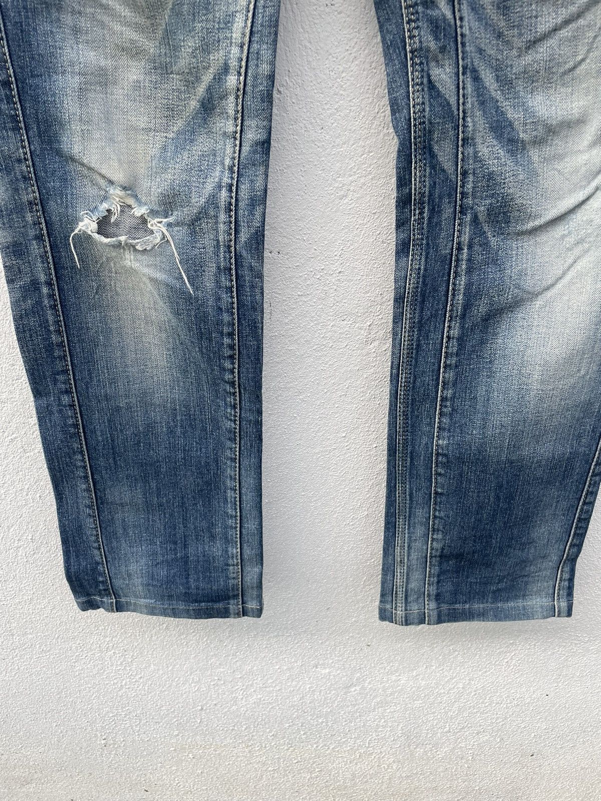 Japanese Brand × Matsuda NICOLE CLUB FOR MEN Rips Distressed Denim Size US 34 / EU 50 - 4 Thumbnail