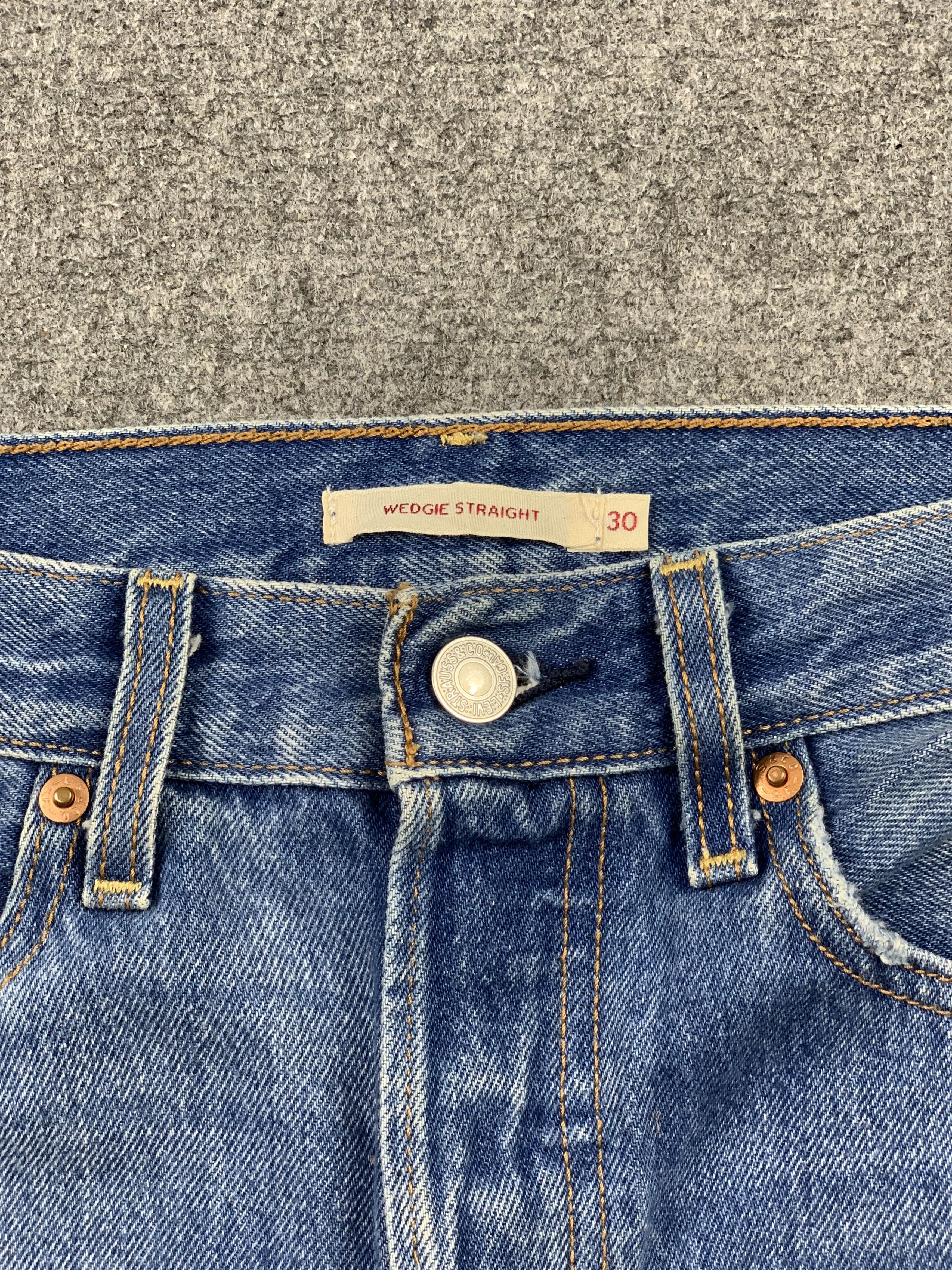 Levi's Vintage Levis 501 Faded Blue Jeans DP2188 Size US 32 / EU 48 - 13 Thumbnail