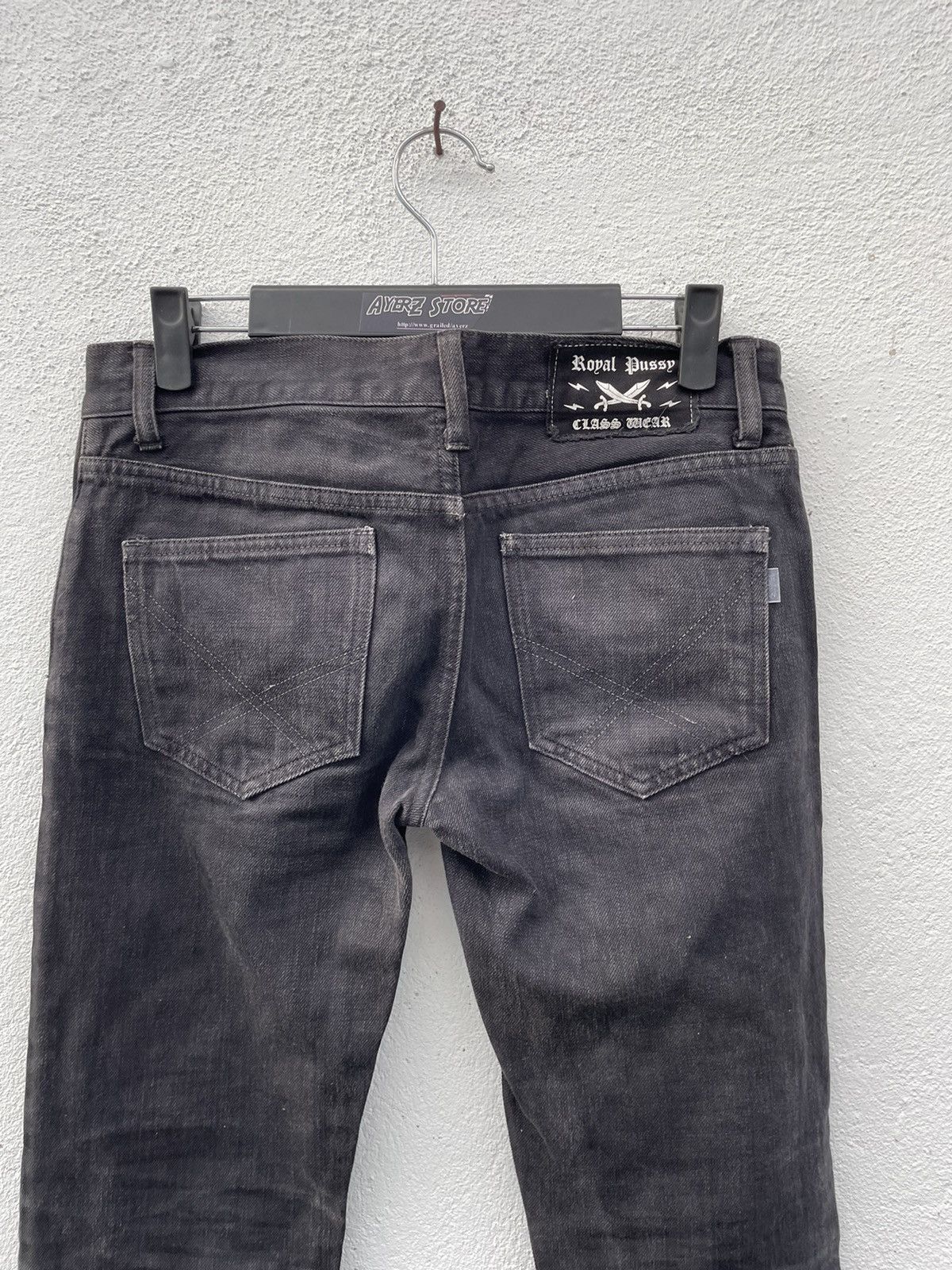 If Six Was Nine × Japanese Brand ROYAL PUSSY Slim Fits Denim Made In Japan Size US 31 - 8 Thumbnail