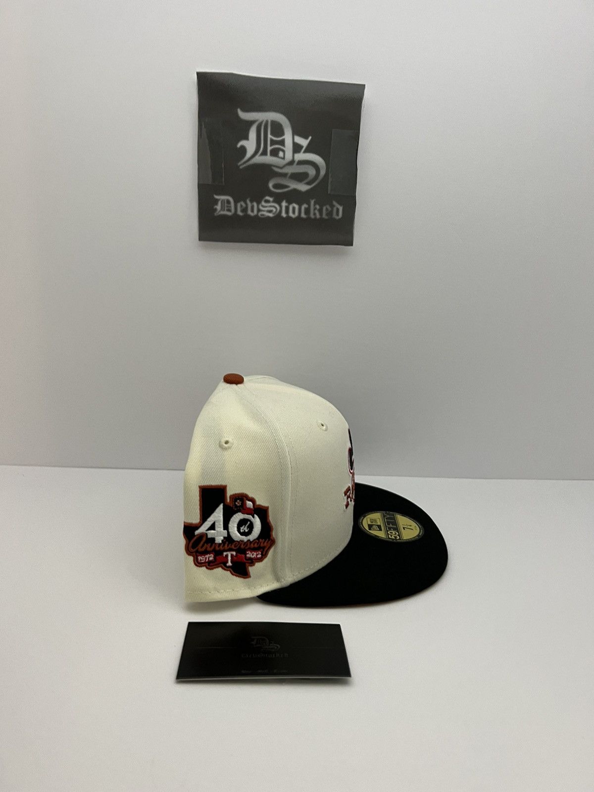 7 1/4 - Exclusive Texas Rangers 40th Ann 4UCaps Fitted Hat