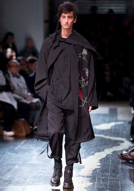 Yohji Yamamoto AW16 Main Collection Runway Wide Leg Pants Yohji Yamamoto AW16 Main Collection Runway Wide Leg Pants