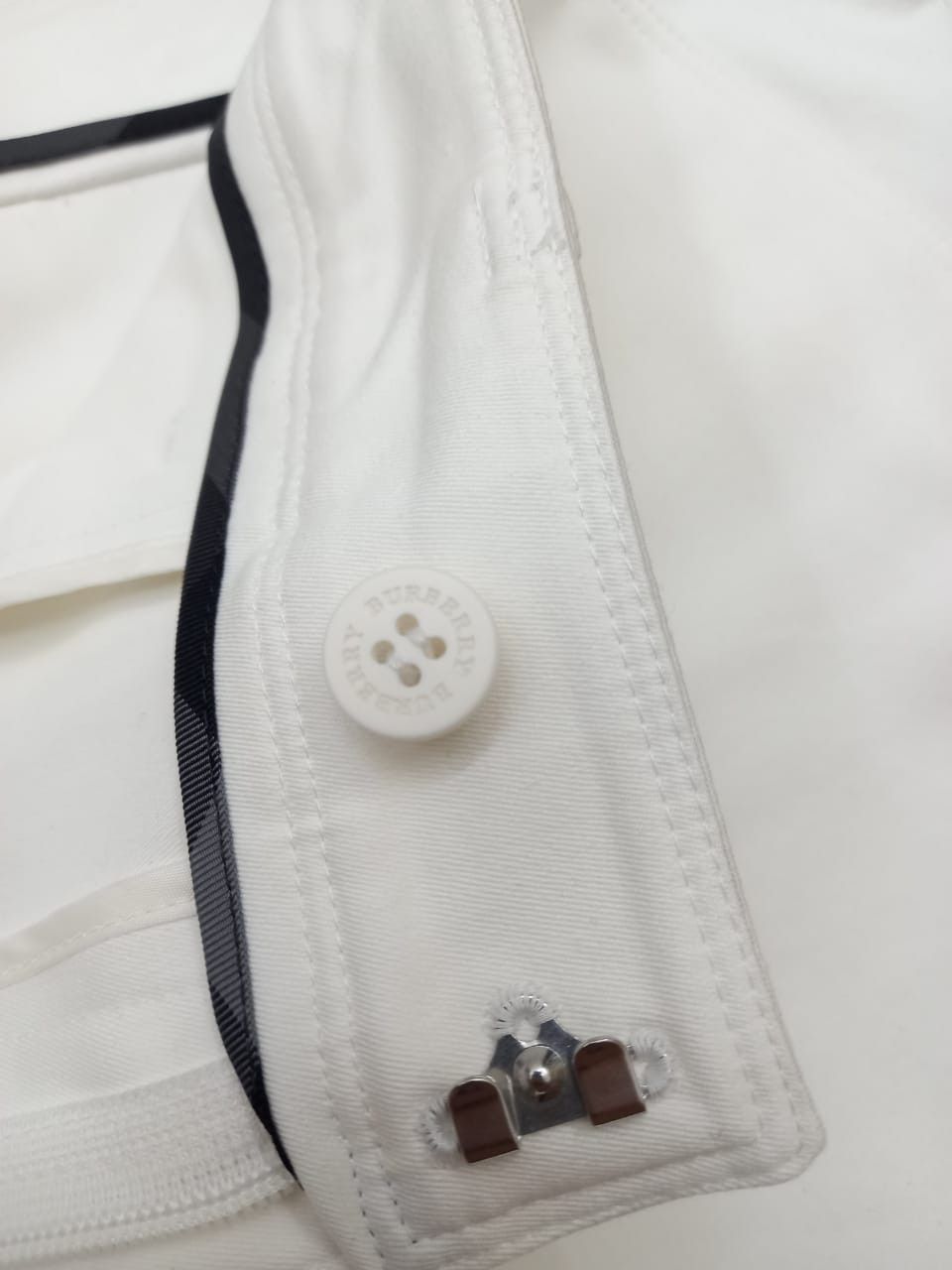 Burberry Burberry London Size 36" / US 14 / IT 50 - 2 Thumbnail