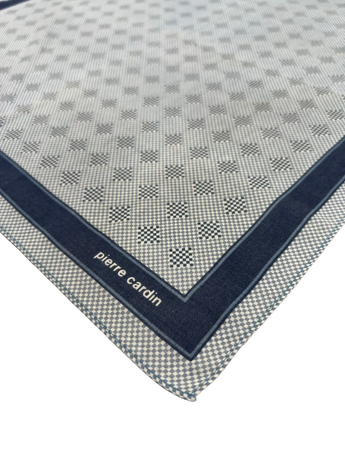 Pierre Cardin Pierre Cardin Handkerchief Neckerchief Bandana Pocketsquare Size ONE SIZE - 3 Thumbnail