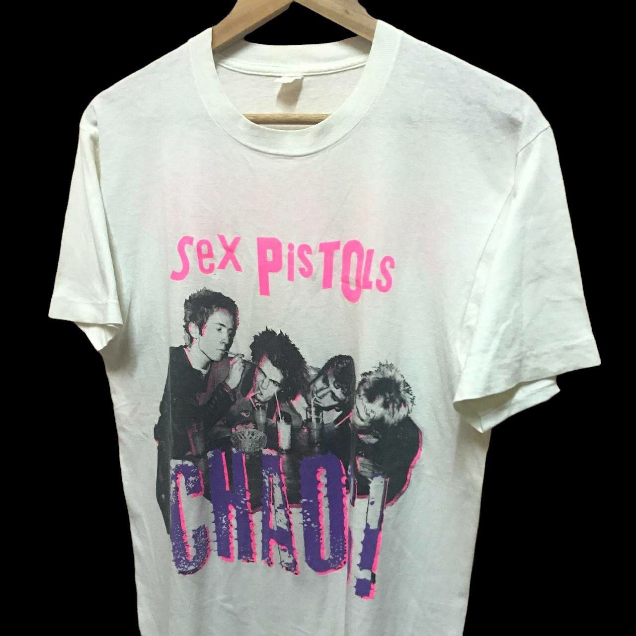 Band Tees Vintage 80s Sex Pistols Chaos! Punk Rock T Shirt Size US M / EU 48-50 / 2 - 3 Thumbnail