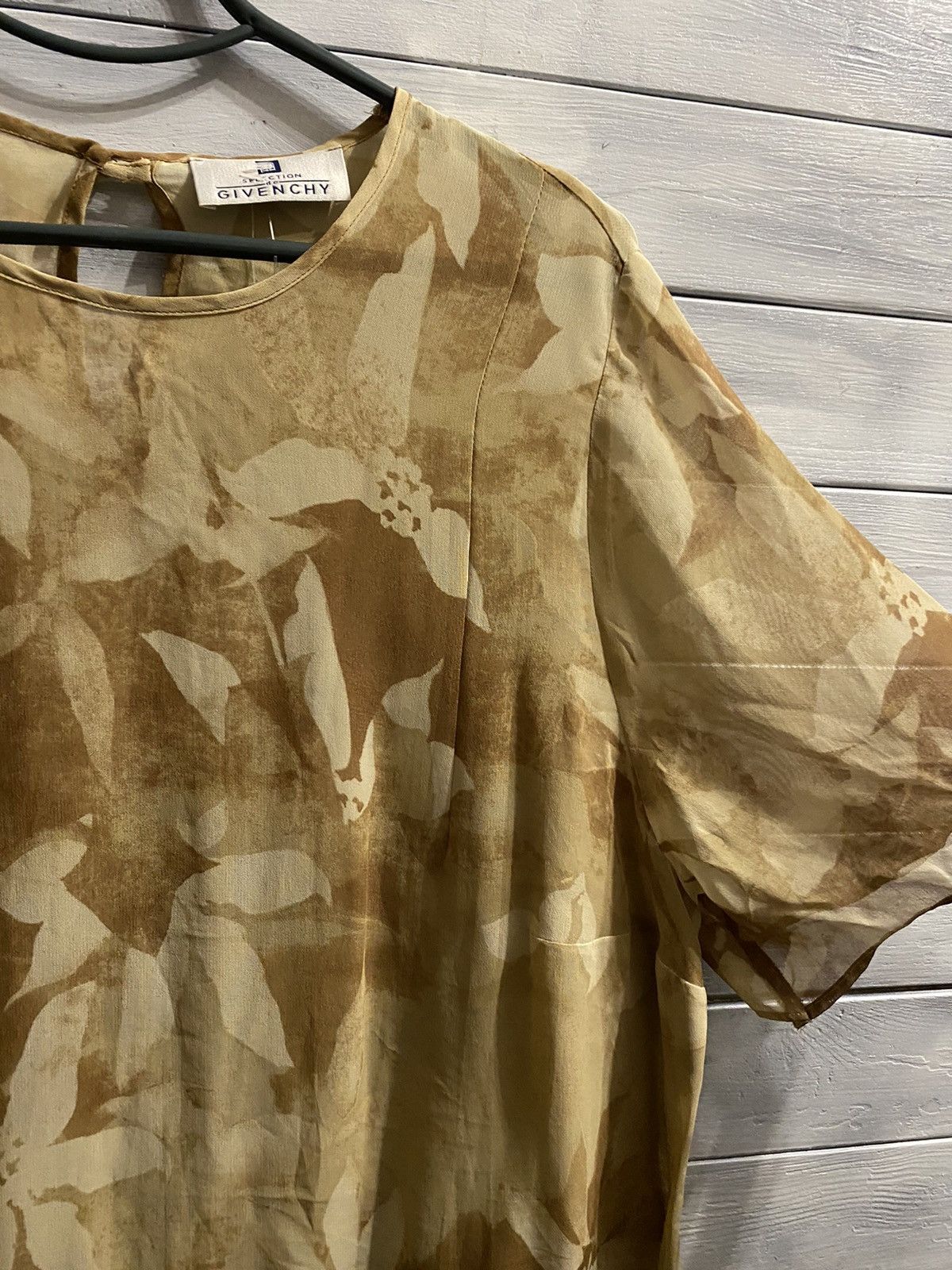 Givenchy Rare Vintage Mesh Blouses Givenchy Luxury. Size L / US 10 / IT 46 - 3 Thumbnail