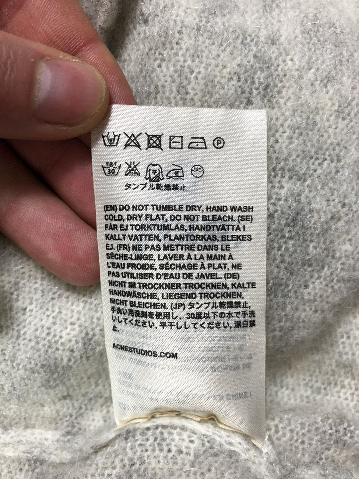 Acne Studios Acne studios mohair wool cardigan sweater Size S / US 4 / IT 40 - 6 Thumbnail