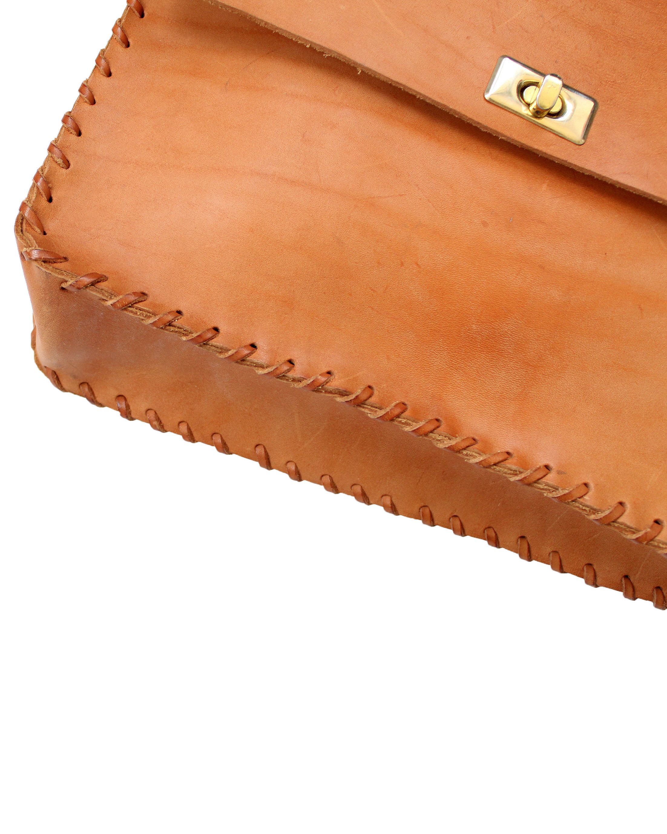 Handmade 80s vintage tan leather shoulder bag handmade crossbody Size ONE SIZE - 5 Thumbnail