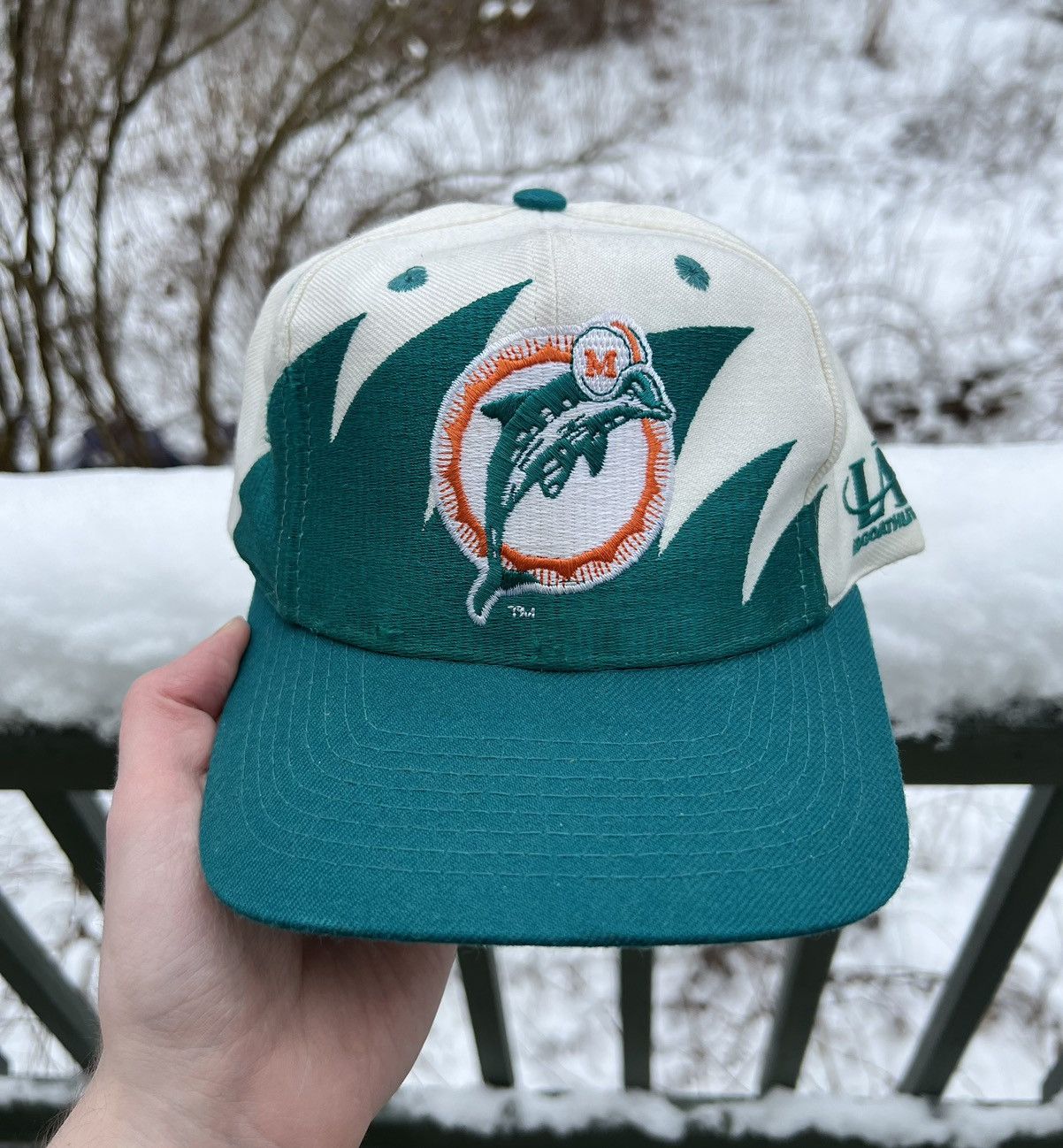 Vintage SPORTS SPECIALTIES Miami Dolphins Laser Shadow Snapback Hat 90s White Teal NOS