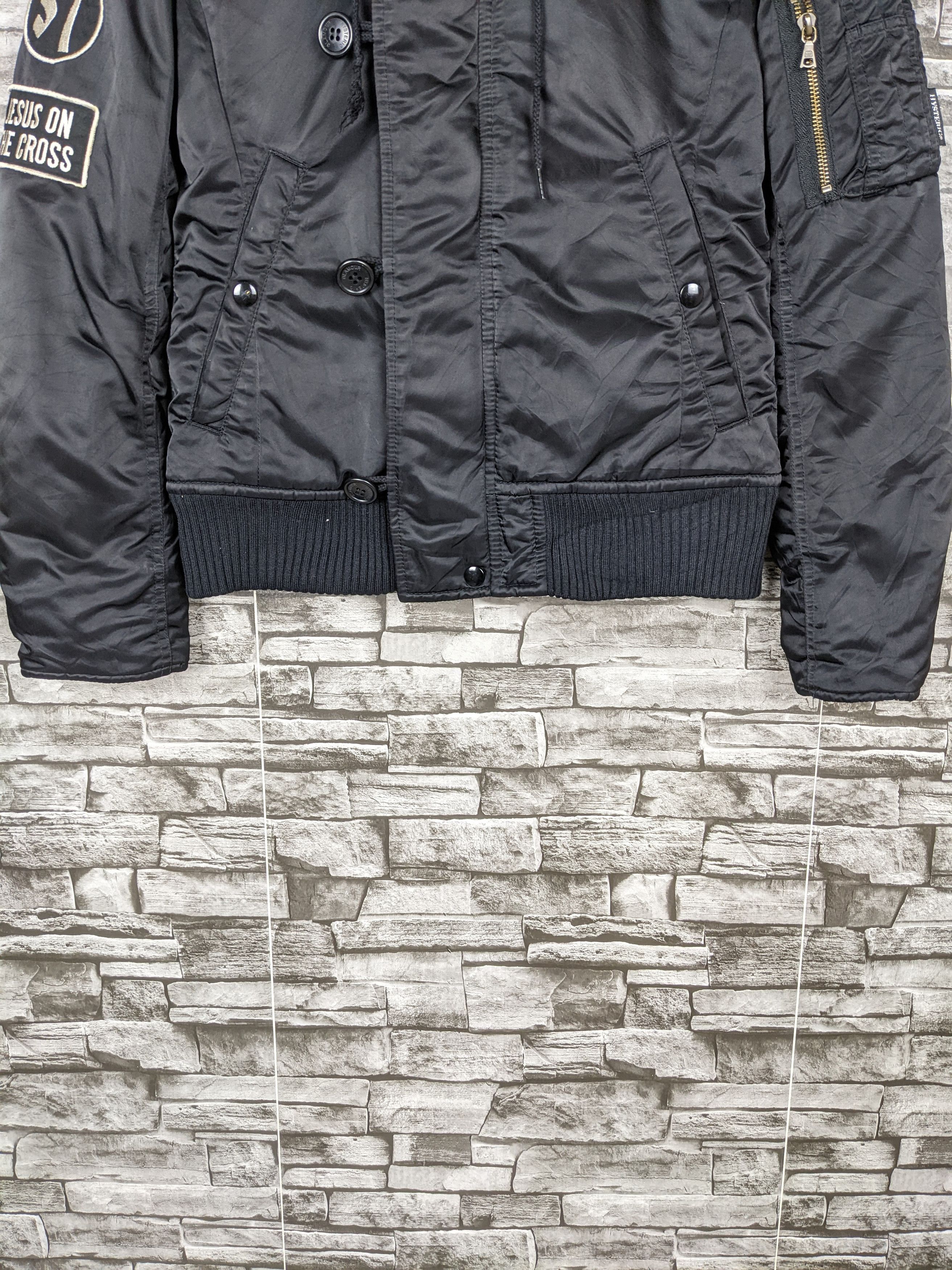 Hysteric Glamour Hysteric Glamour Heavy Label Fur Bomber Jacket Flight Jacket Size US S / EU 44-46 / 1 - 3 Thumbnail