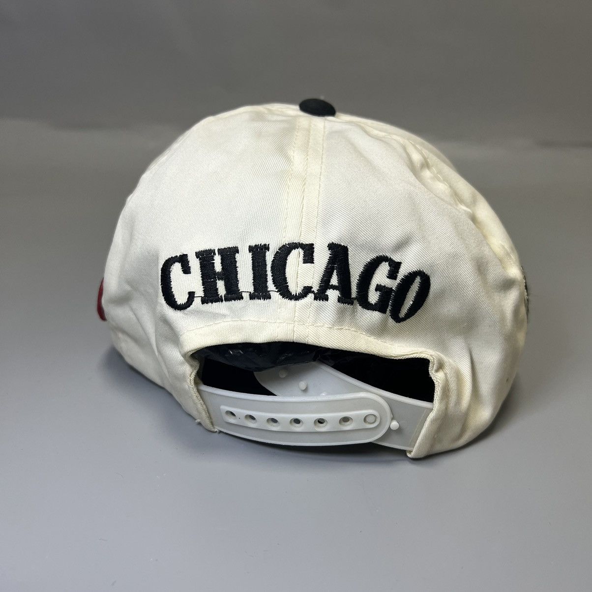 NBA Vintage Chicago Bulls NBA cap Size ONE SIZE - 10 Thumbnail