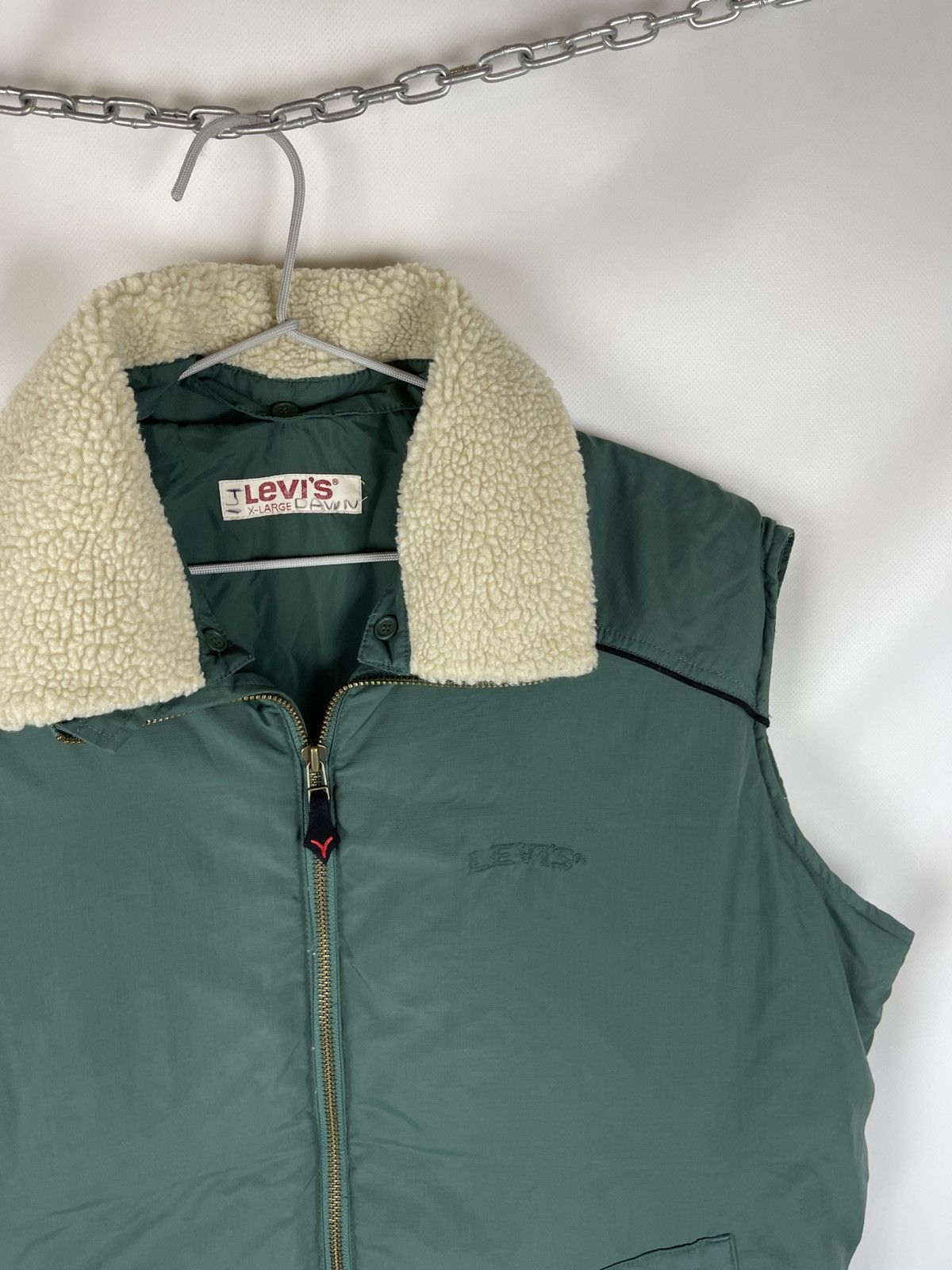 Levi's Levi’s vintage nylon down vest fake sheep fur collar gilet Size US XL / EU 56 / 4 - 7 Thumbnail