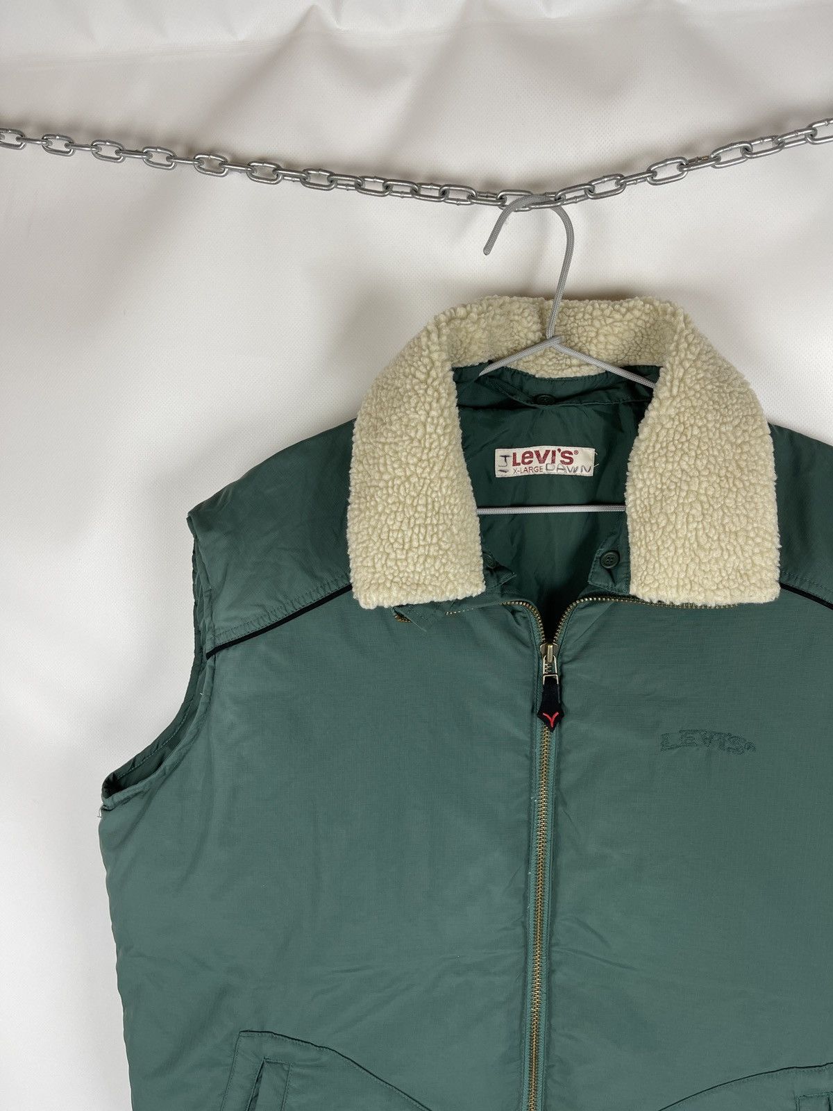 Levi's Levi’s vintage nylon down vest fake sheep fur collar gilet Size US XL / EU 56 / 4 - 3 Thumbnail