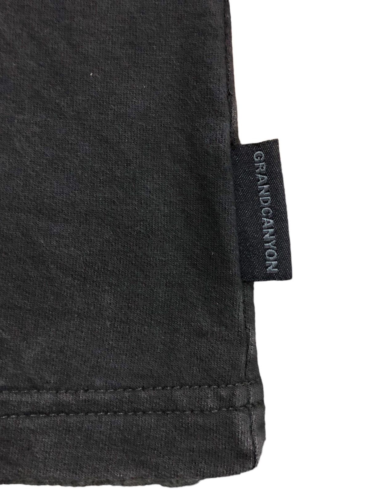 Good Enough 00's Grandcanyon ( GDC Tokyo ) '' Peace No War '' tee Size US L / EU 52-54 / 3 - 7 Thumbnail