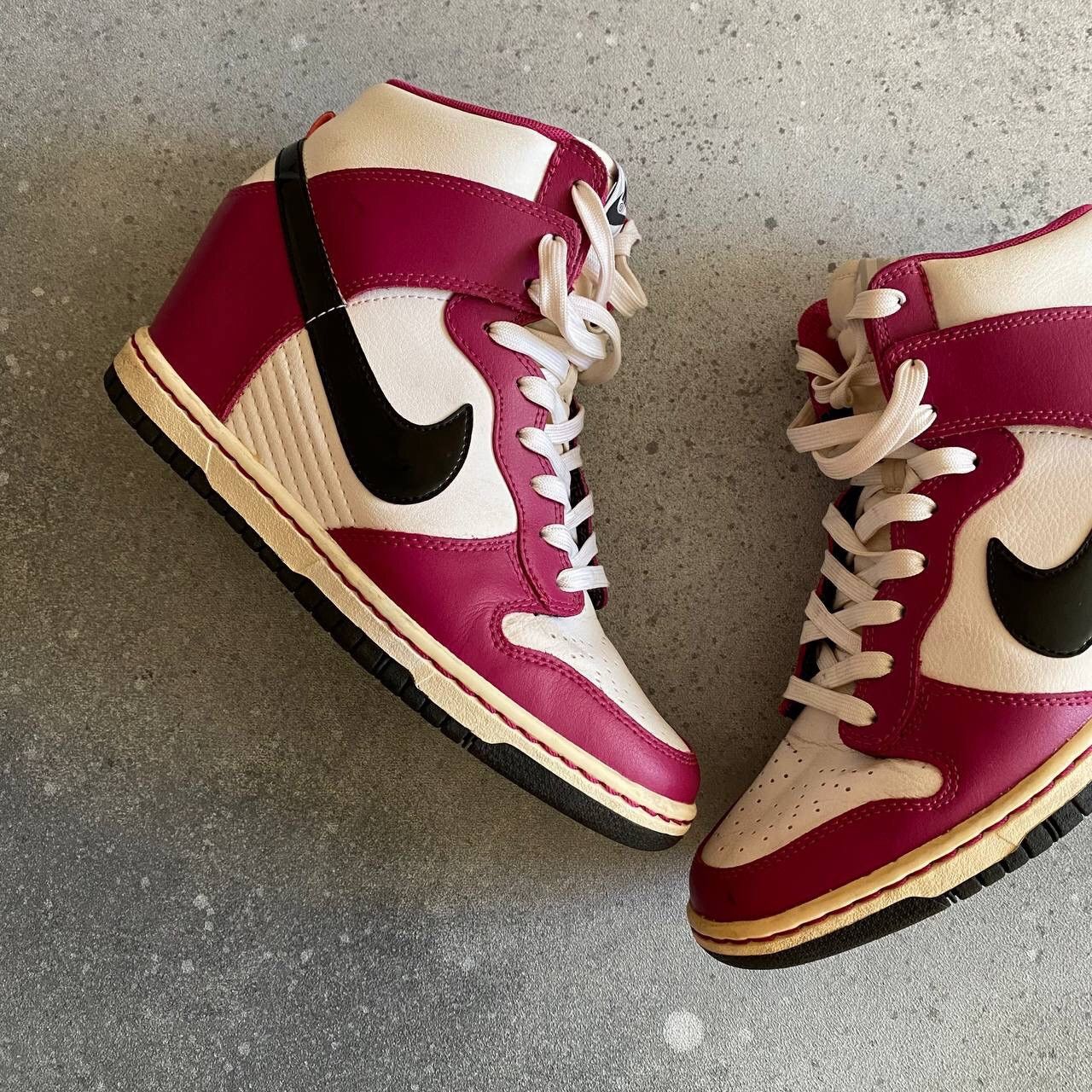 Nike × Vintage Nike Dunk Wmns Sky Hi 'Bright Magenta' Sneakers Size US 8 / IT 38 - 3 Thumbnail