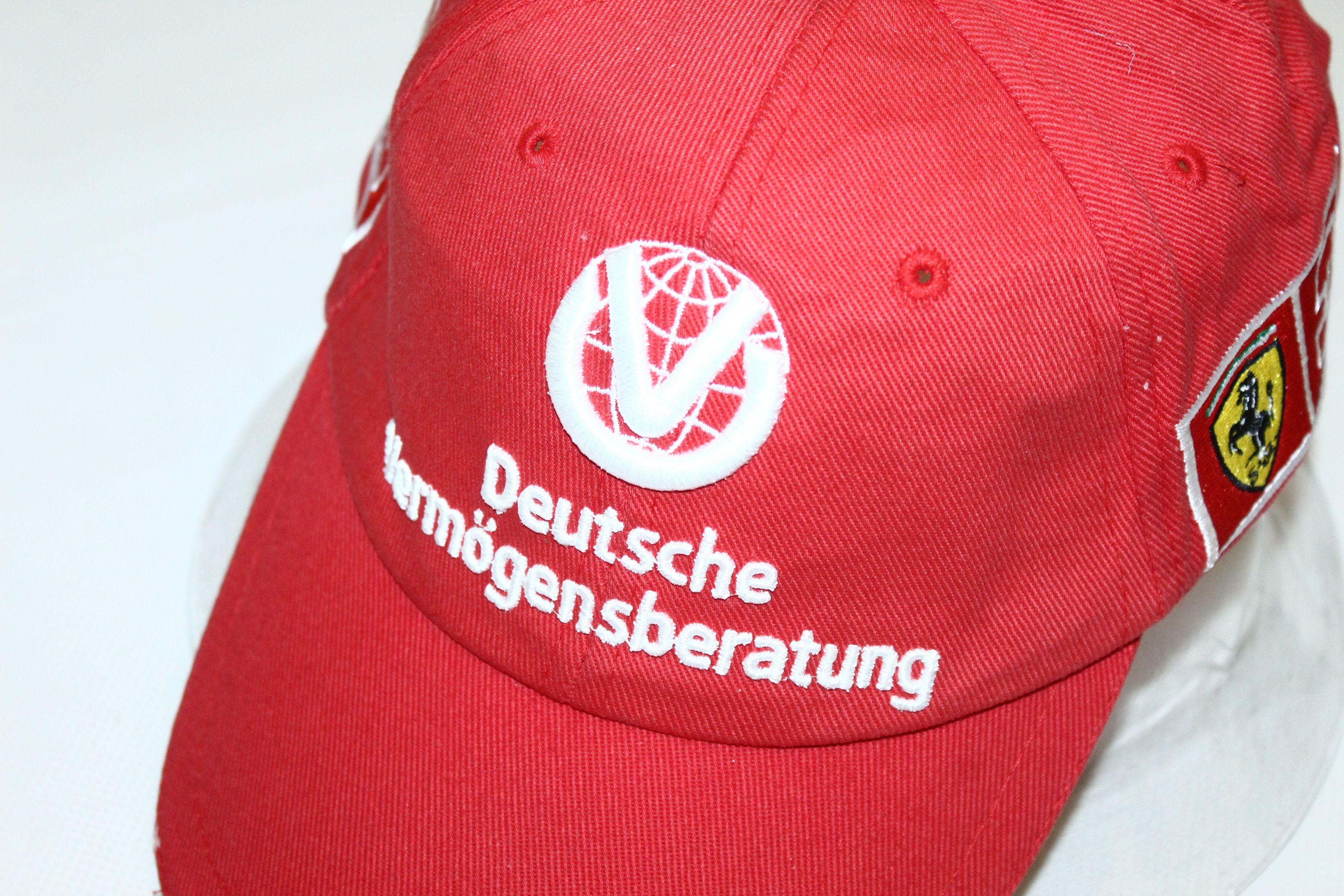 Ferrari 💥 VTG 💥 Michael Schumacher Collection Ferrari F1 Cap Size ONE SIZE - 3 Thumbnail