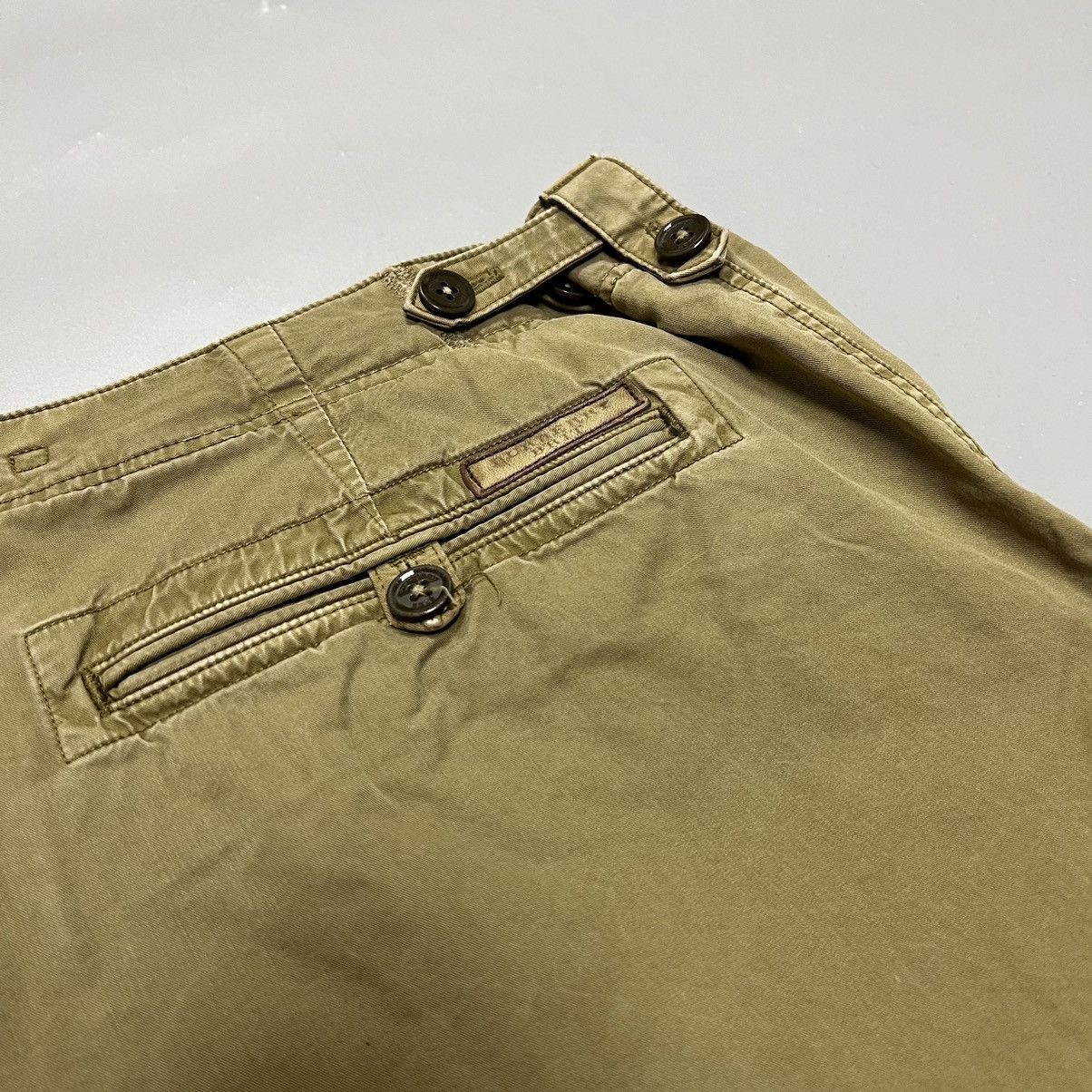 Burberry × Vintage Burberry Brit Shorts men’s size 36 Size US 36 / EU 52 - 10 Thumbnail