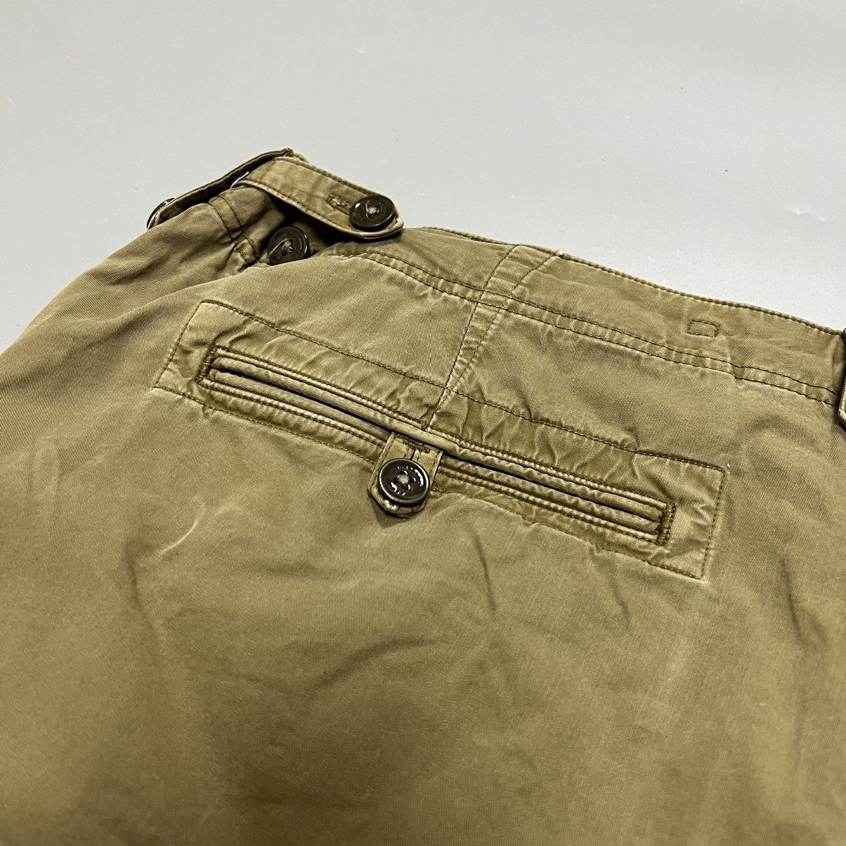 Burberry × Vintage Burberry Brit Shorts men’s size 36 Size US 36 / EU 52 - 9 Thumbnail