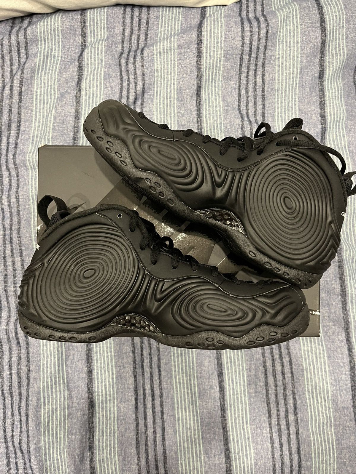 Comme des Garcons × Nike Nike Comme Des Garcons Foamposites Black 9.5 Size US 9.5 / EU 42-43 - 3 Thumbnail