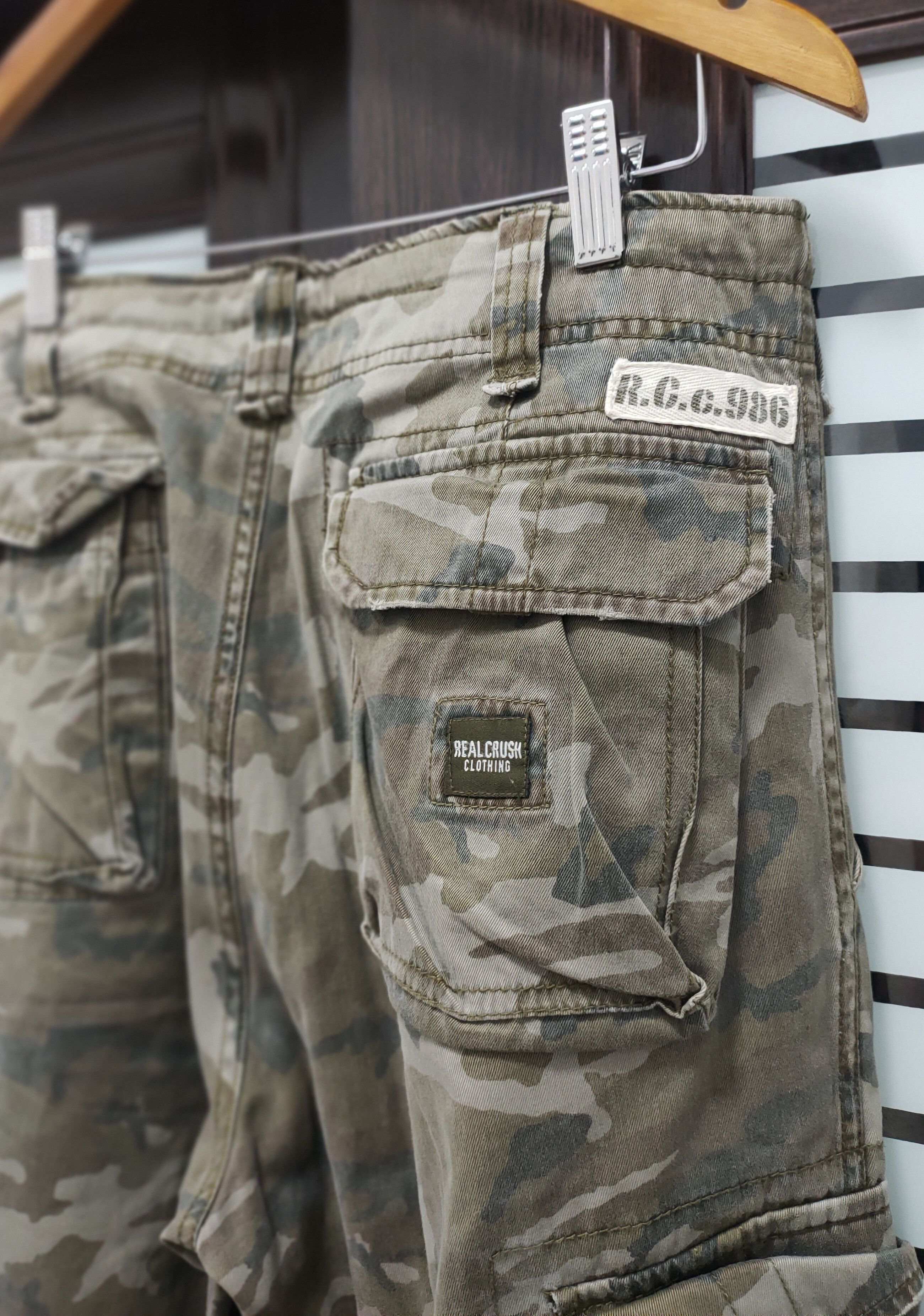 Japanese Brand Real Crush Clothing Multipocket Camo Pants Size US 31 - 6 Thumbnail
