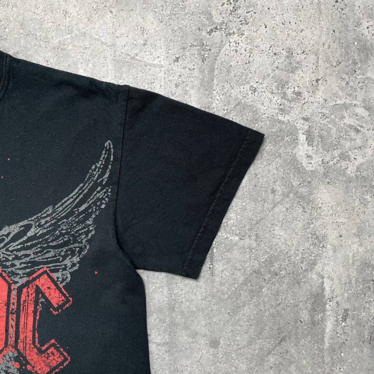Band Tees Vintage 2000s ACDC Crow T Shirt Faded Black Size S Size US S / EU 44-46 / 1 - 8 Thumbnail