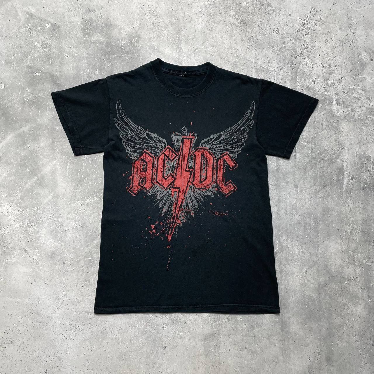 Band Tees Vintage 2000s ACDC Crow T Shirt Faded Black Size S Size US S / EU 44-46 / 1 - 1 Thumbnail
