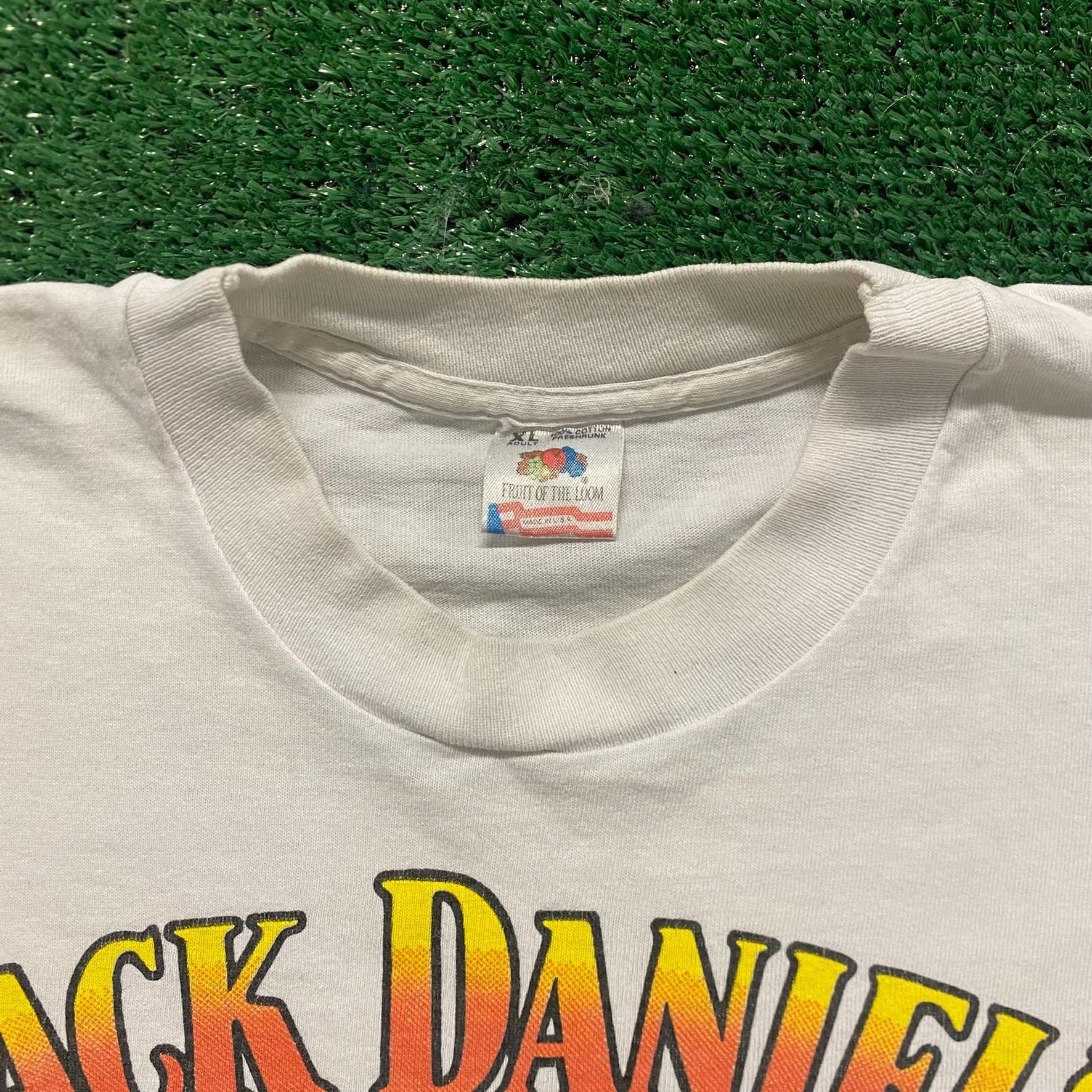Vintage Jack Daniels Whiskey Vintage 90s Alcohol T-Shirt Size US XL / EU 56 / 4 - 3 Thumbnail