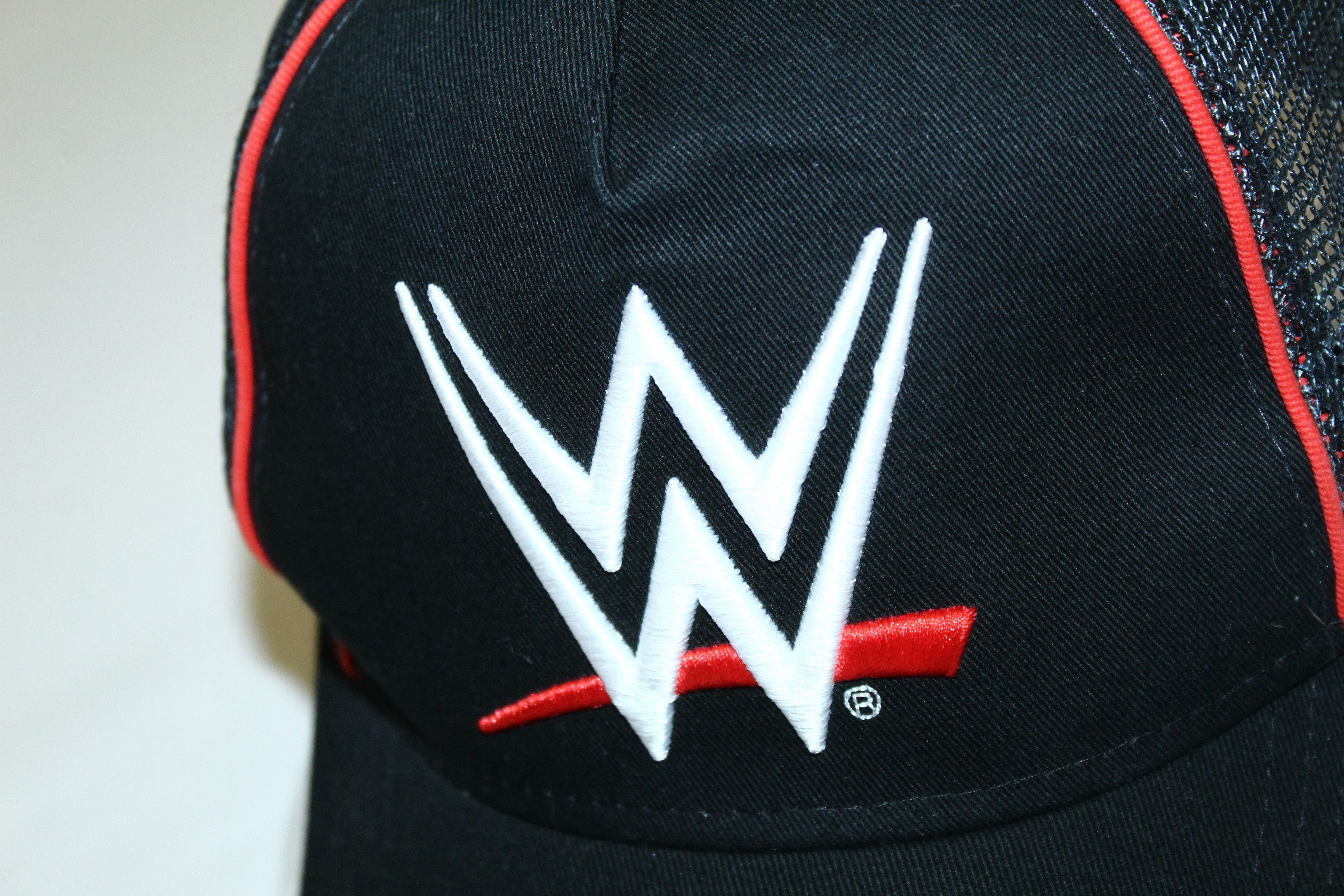WWE WWE logo trucker hat Size ONE SIZE - 2 Thumbnail