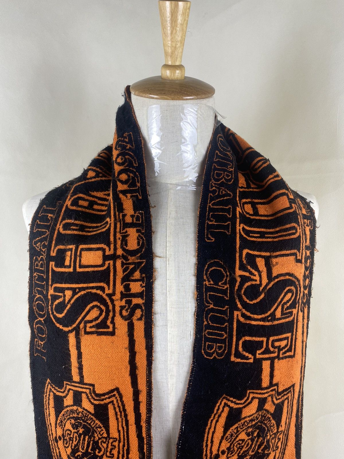 Vintage Vintage Shimizu Pulse Football Club Winter Scarf Muffler Size ONE SIZE - 2 Thumbnail